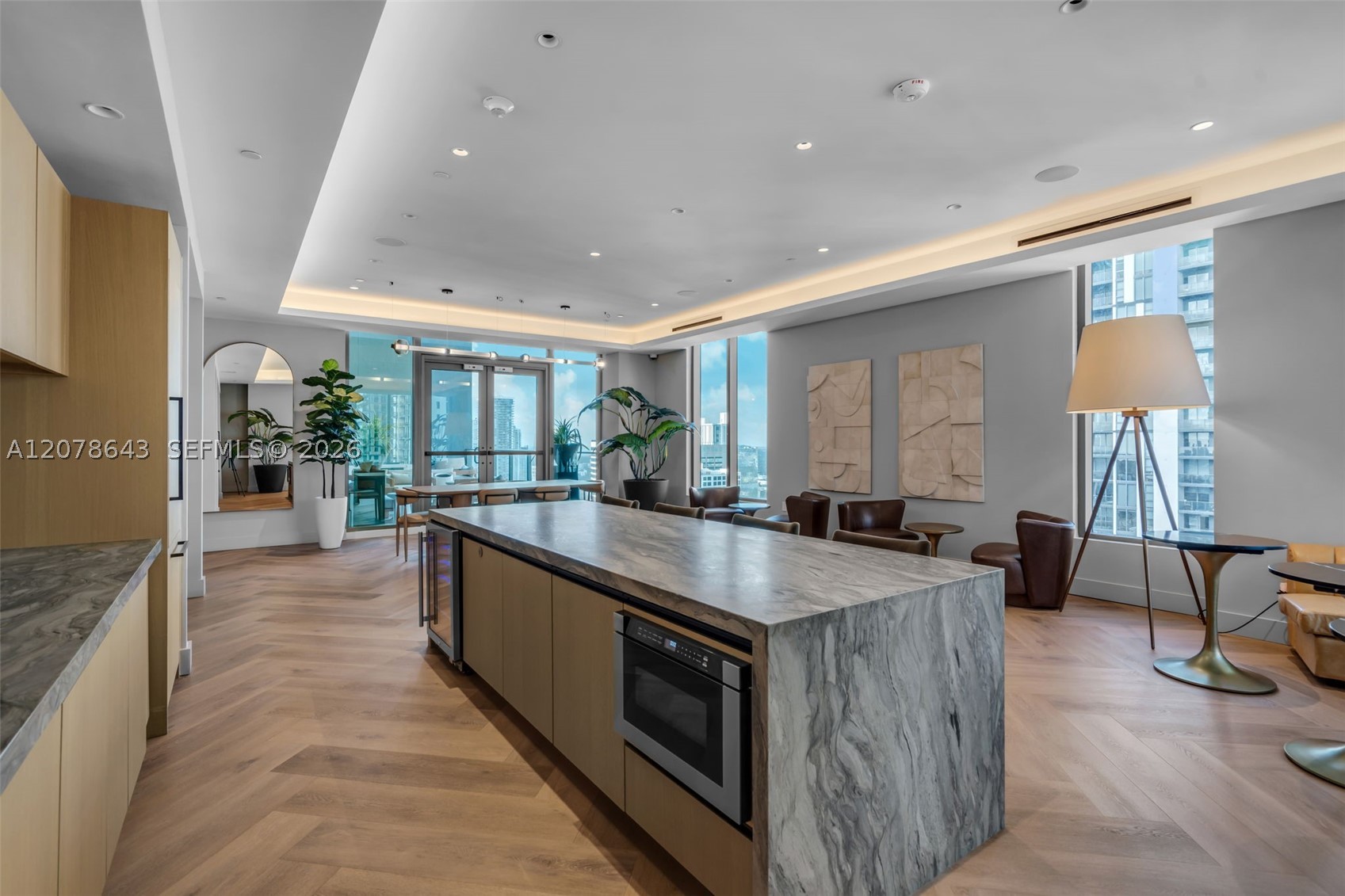 121 NE 5th St #2708 Miami, FL 33132