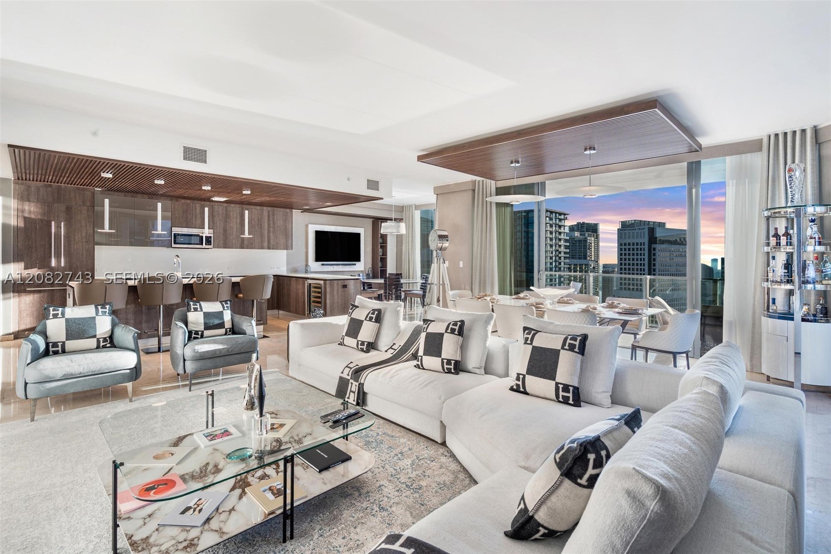image Rise Brickell City Centre13