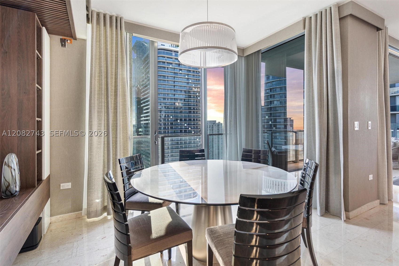 image Rise Brickell City Centre17