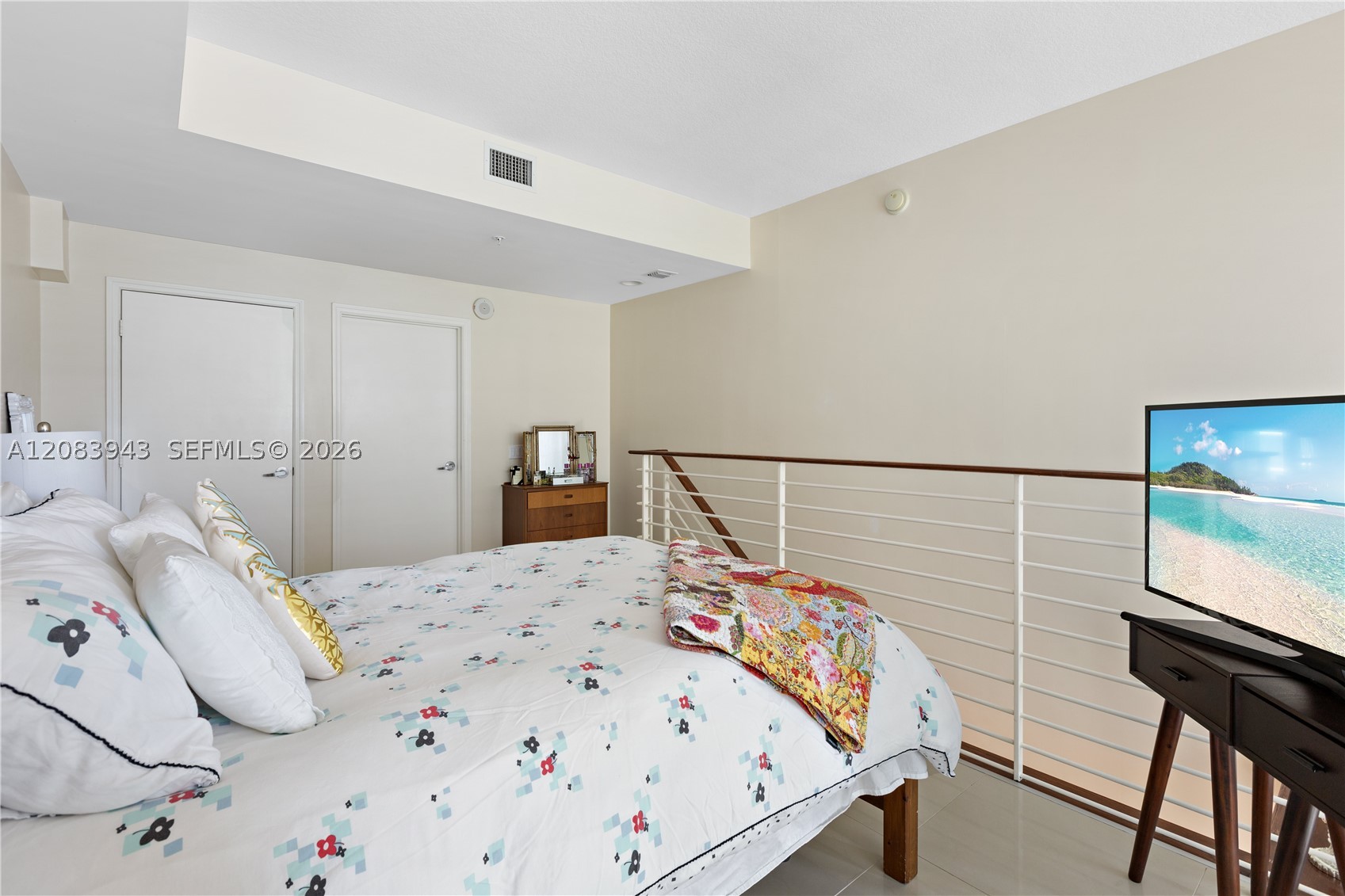image Infinity at Brickell13