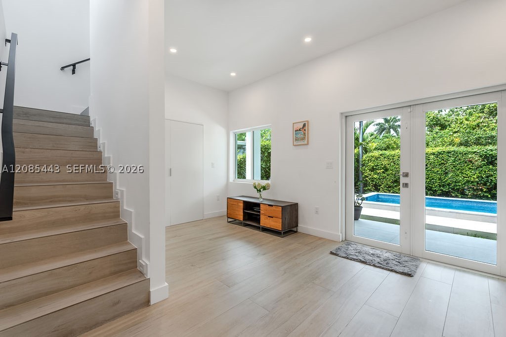 719 W 51st St Miami Beach, FL 33140