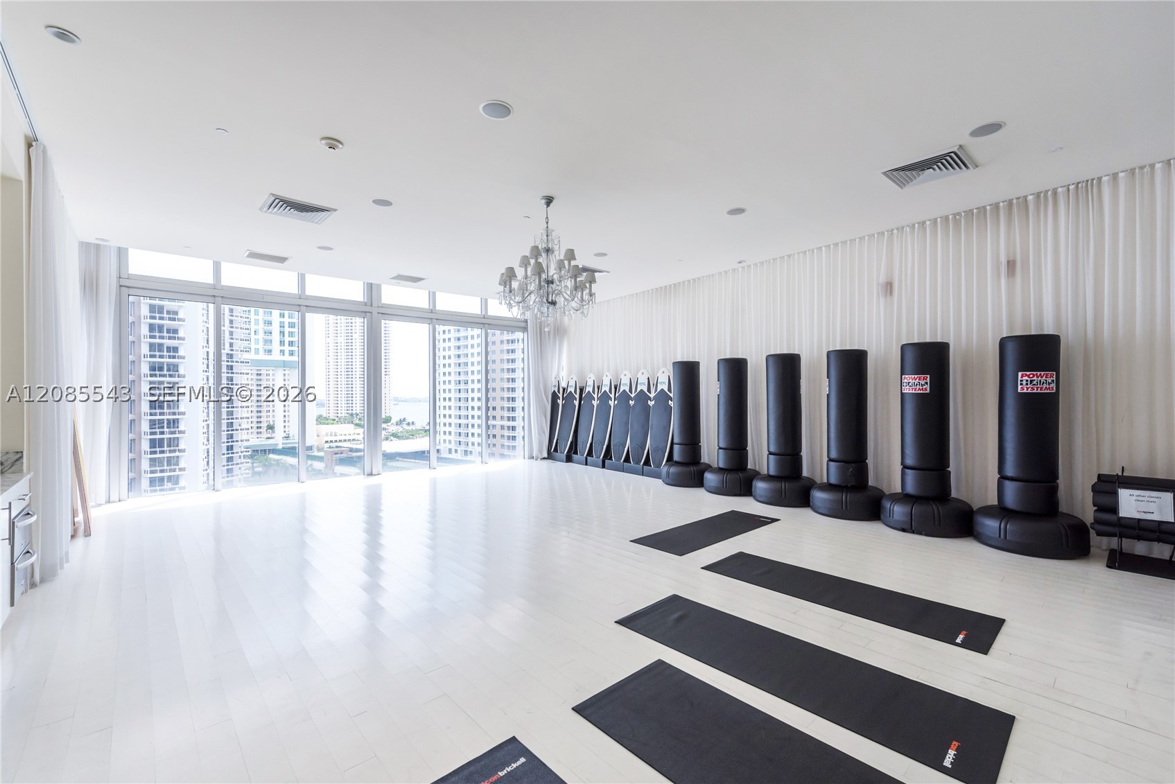 image Icon Brickell III (W Miami)26