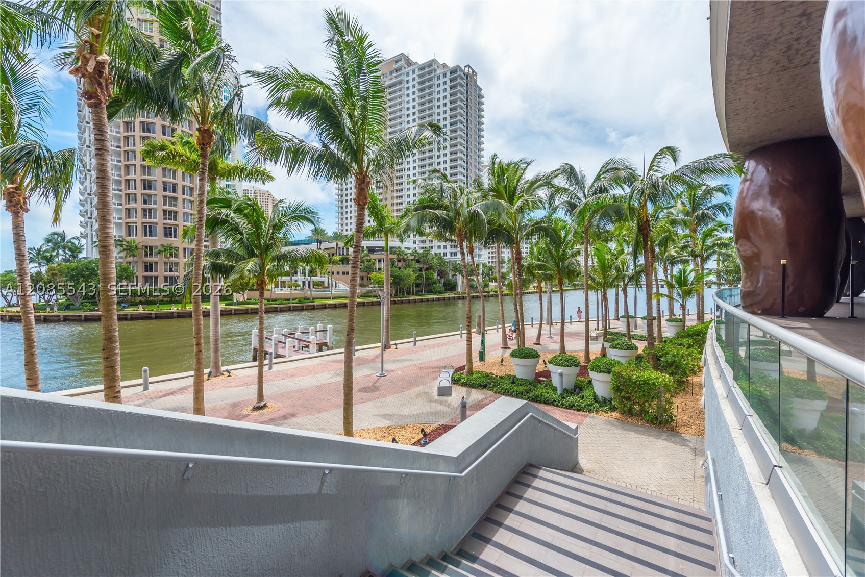 image Icon Brickell III (W Miami)35