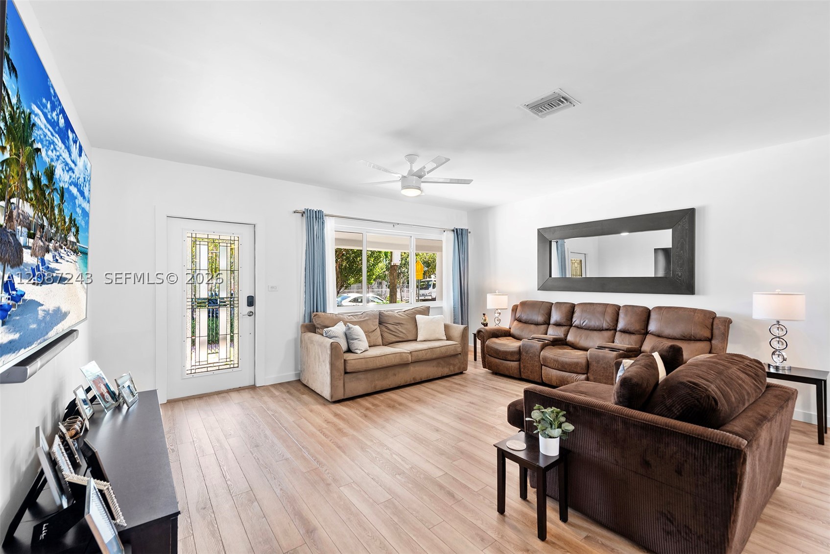 7940 Hawthorne Ave Miami Beach, FL 33141