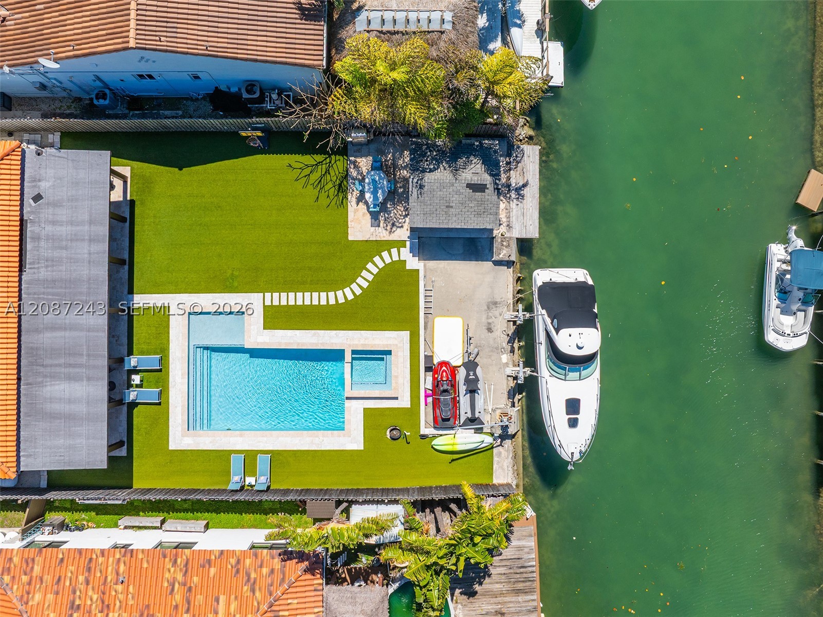 7940 Hawthorne Ave Miami Beach, FL 33141