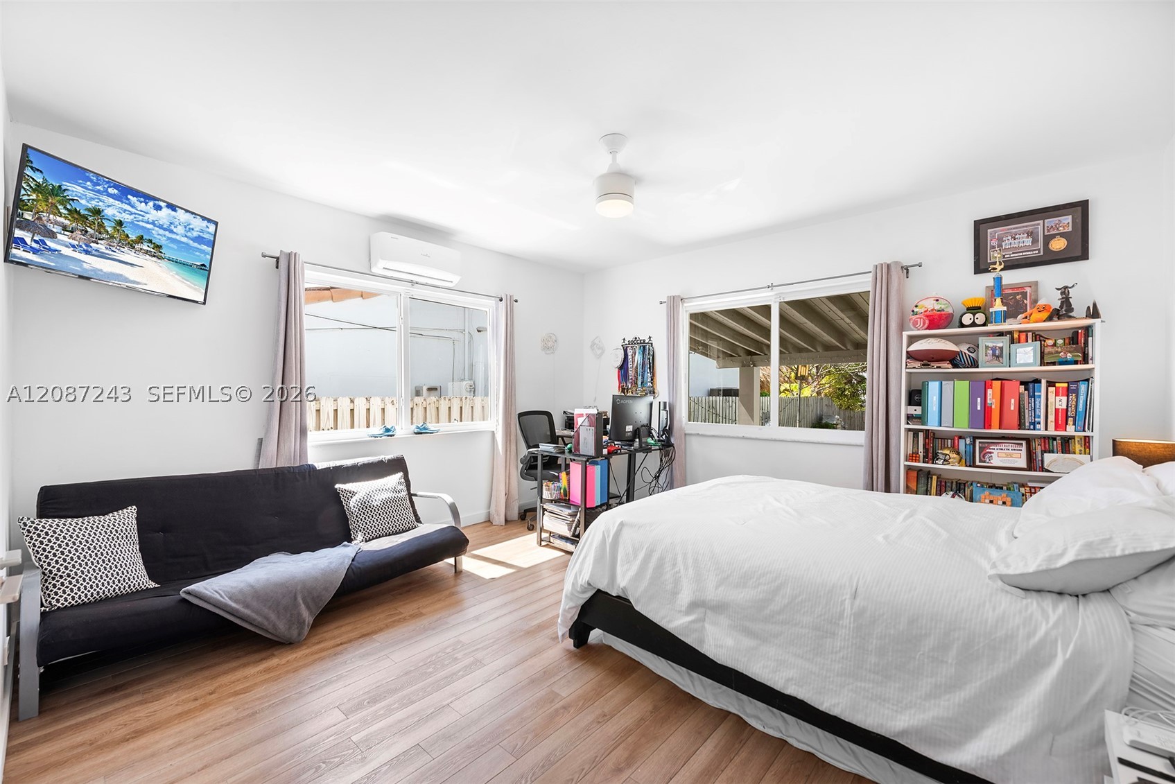 7940 Hawthorne Ave Miami Beach, FL 33141