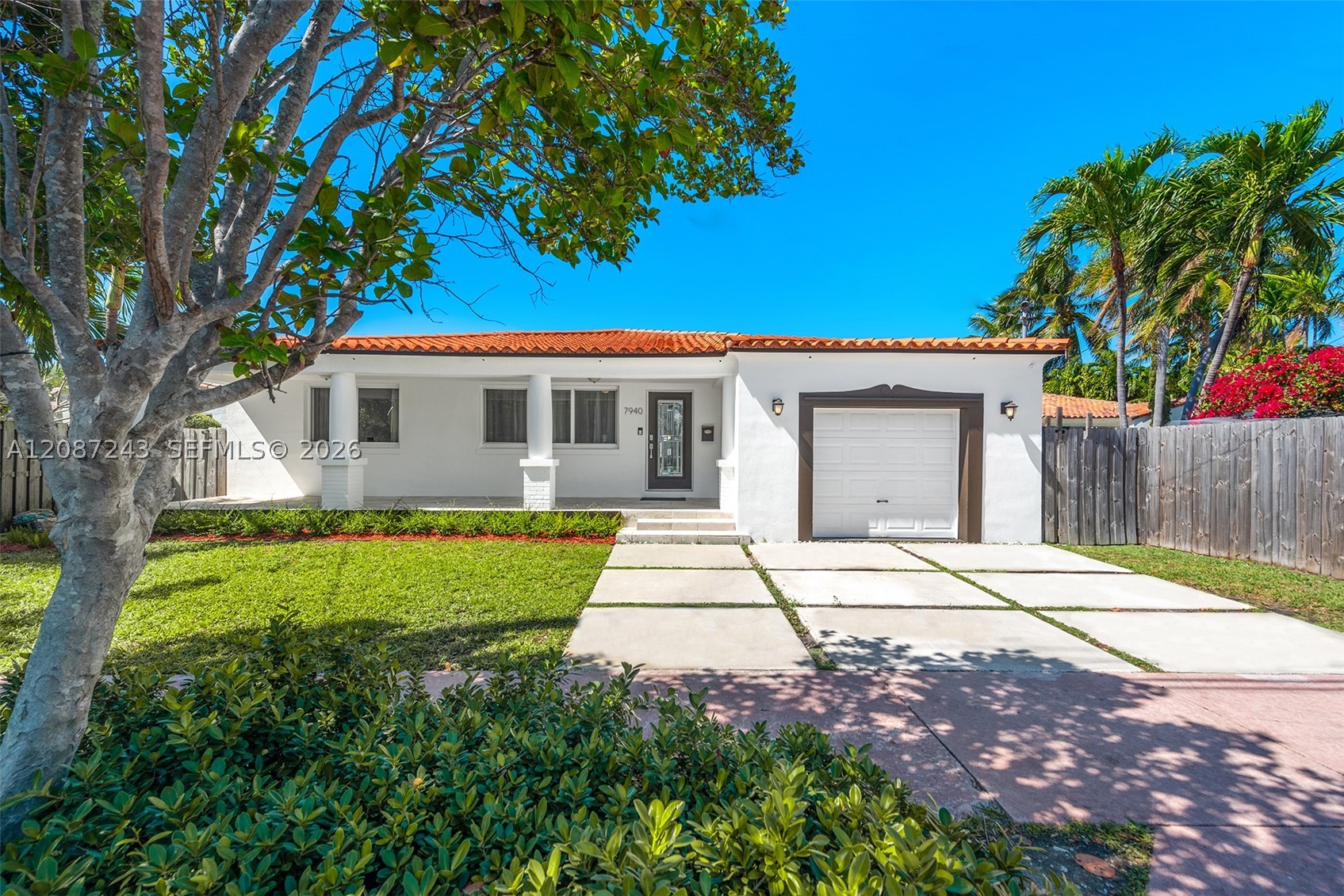 7940 Hawthorne Ave Miami Beach, FL 33141
