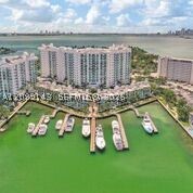 7900 Harbor Is Dr #601