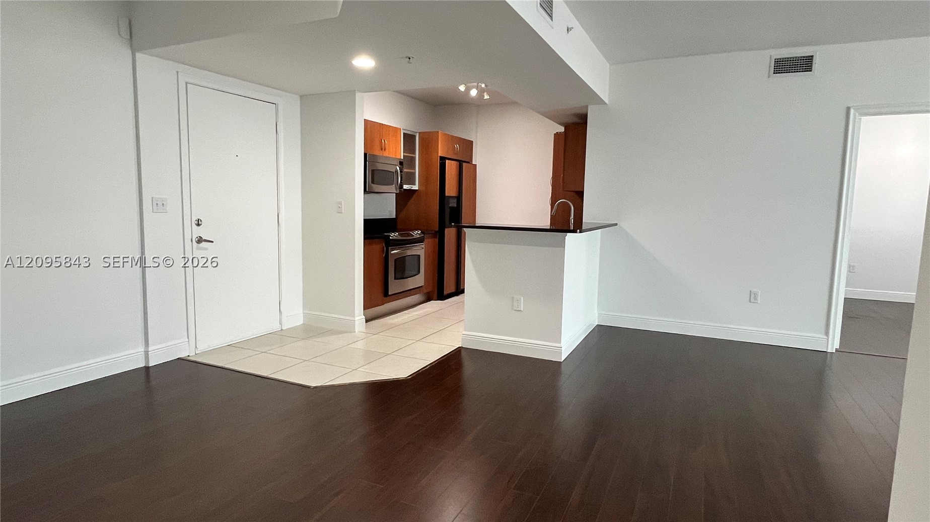 image The Venture at Aventura7