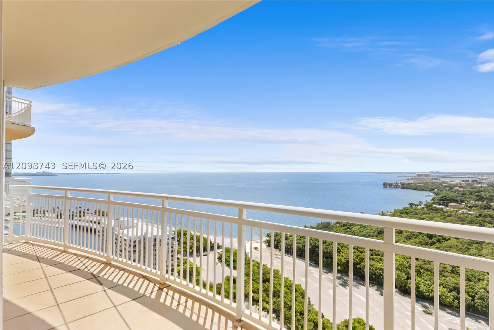 2475 Brickell Ave #2601