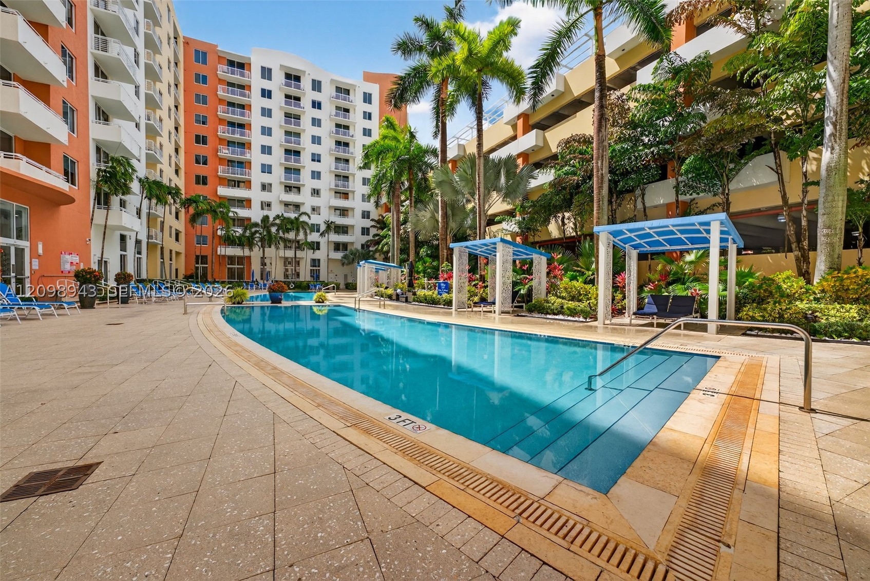 image The Venture at Aventura24