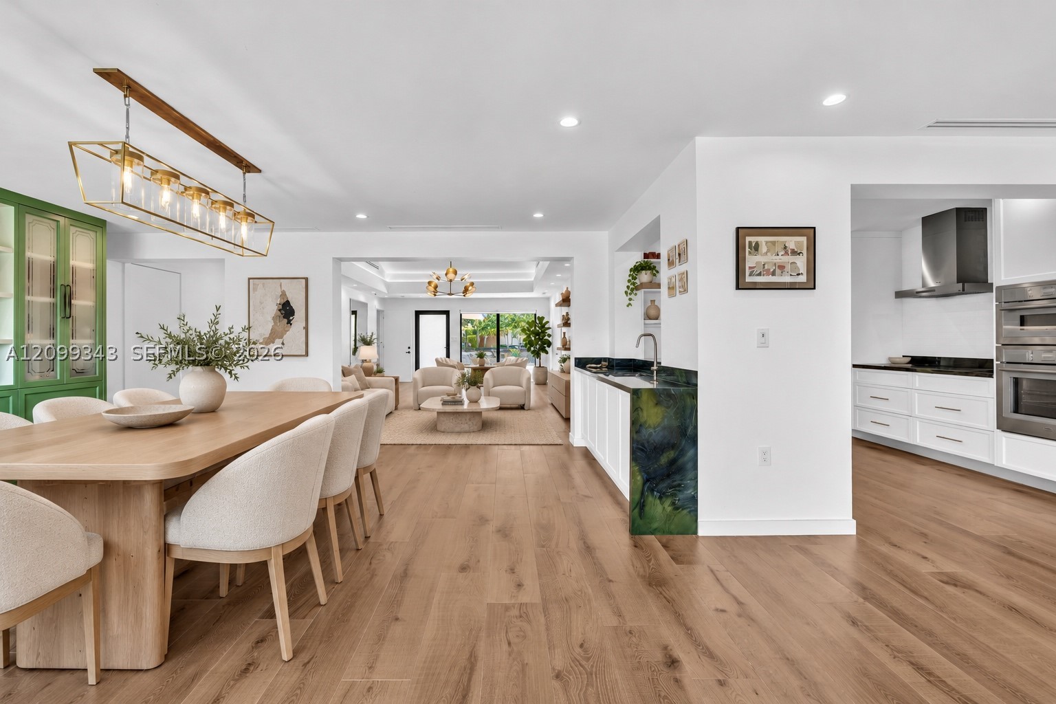 797 S Shore Dr Miami Beach, FL 33141