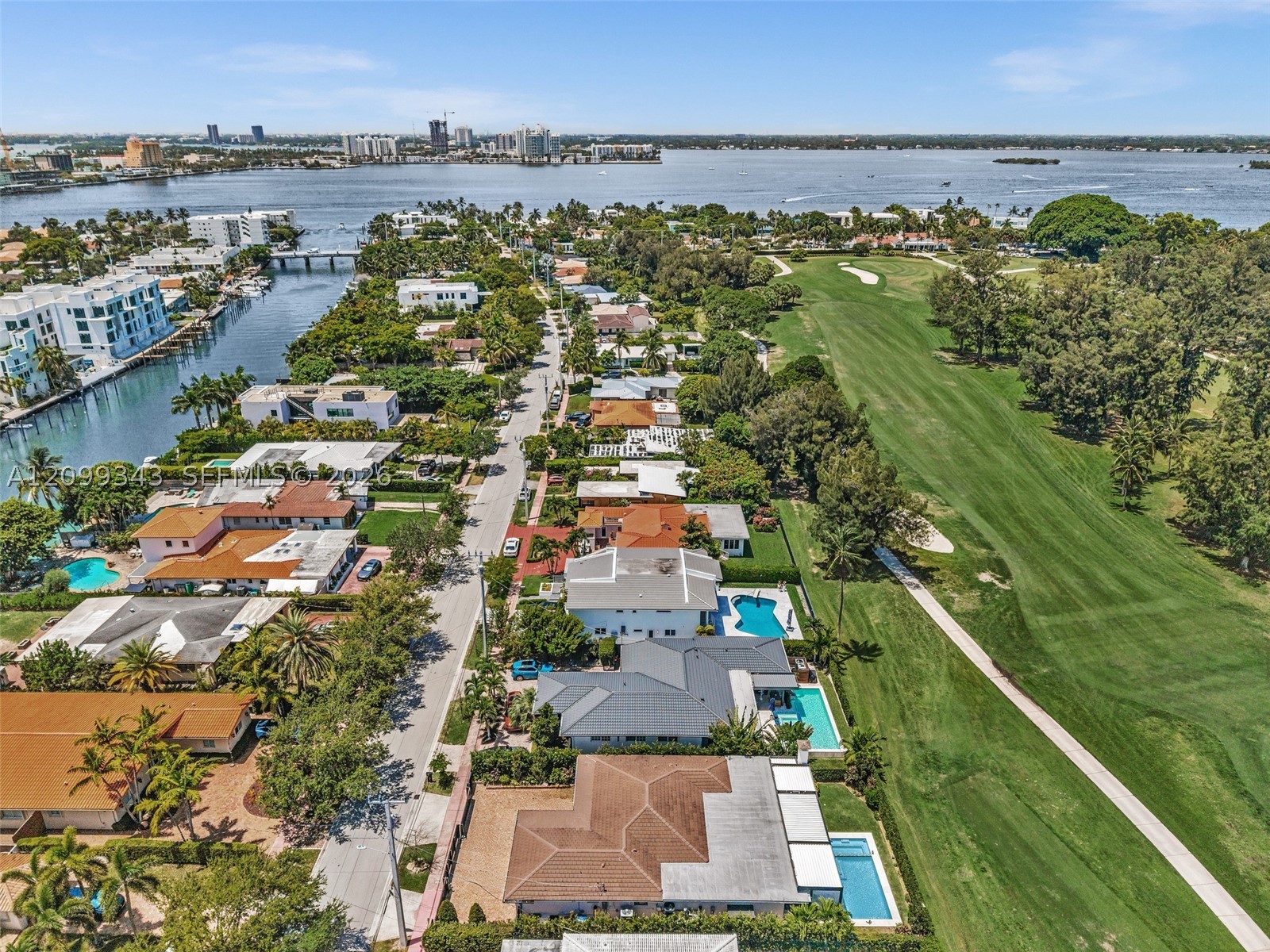 797 S Shore Dr Miami Beach, FL 33141