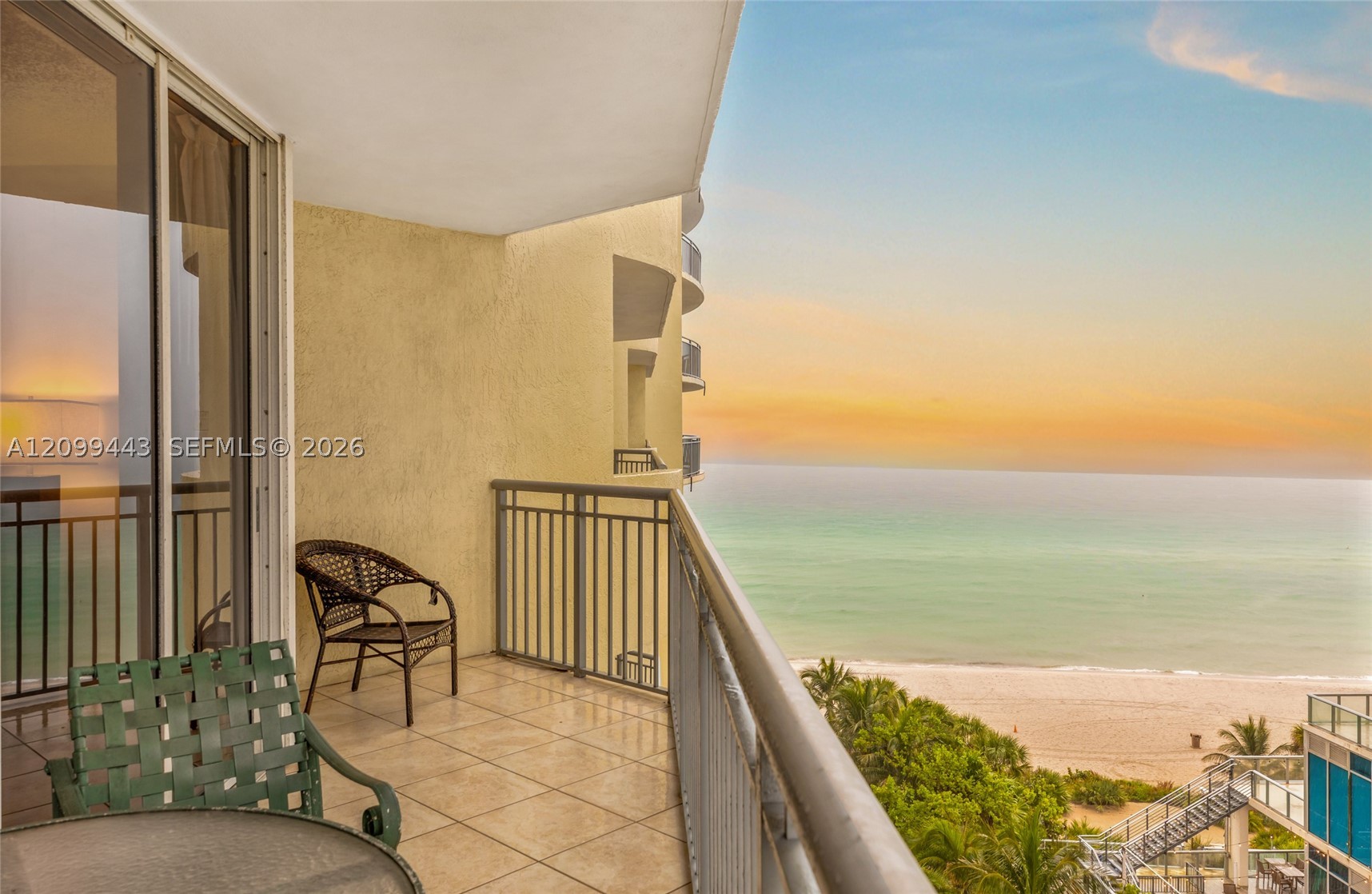 17375 Collins Ave #1005