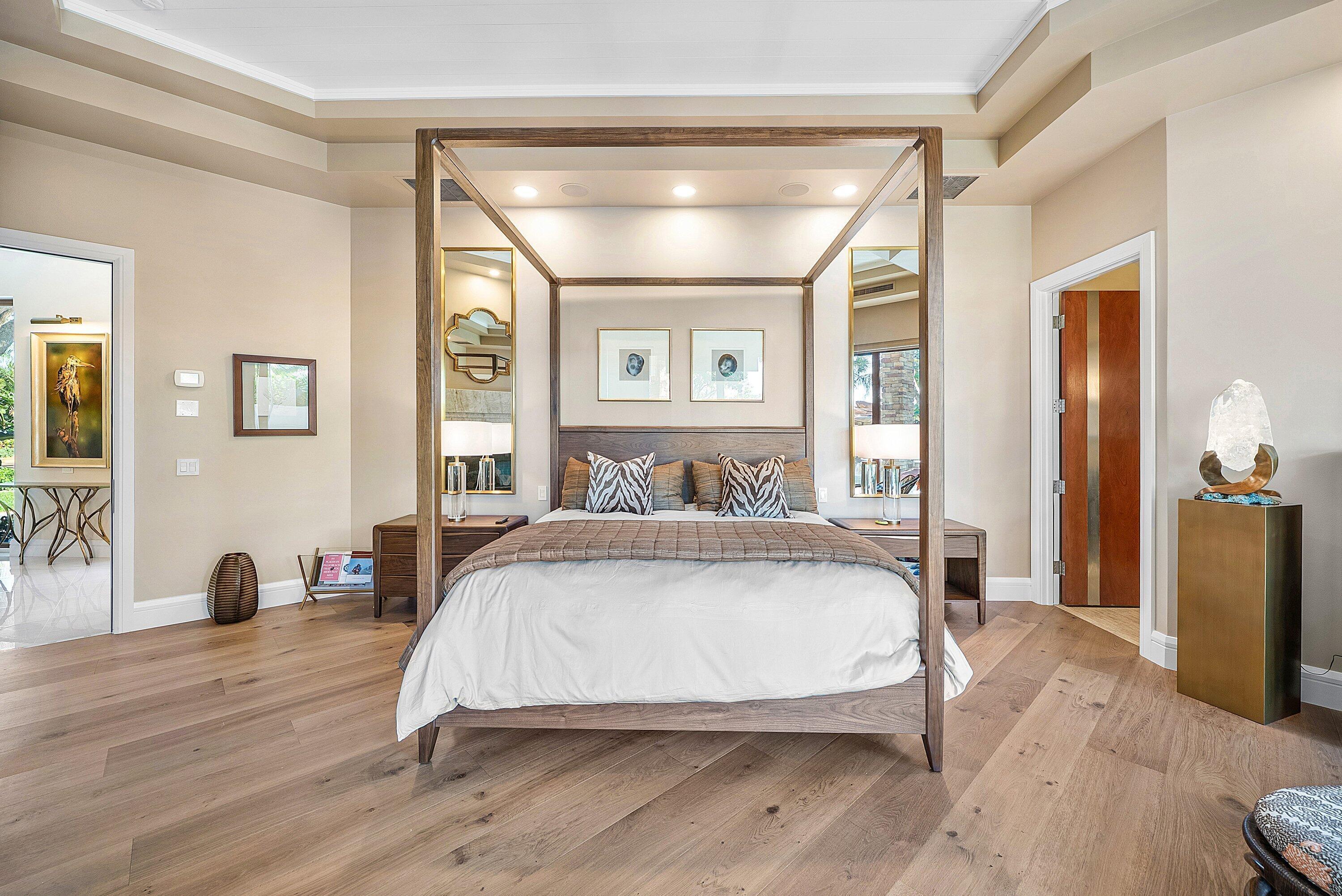 18163 SE Ridgeview Tequesta, FL 33469