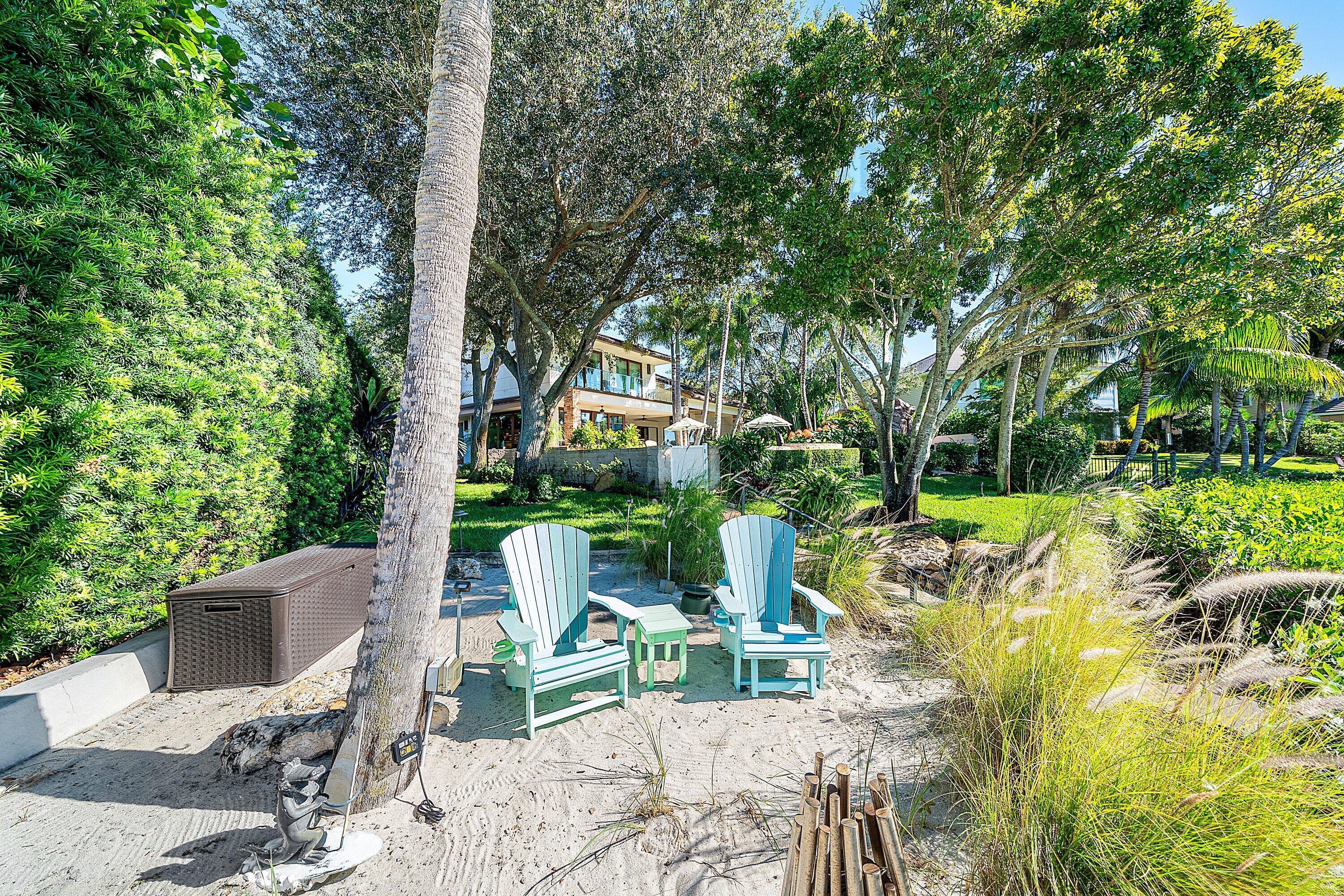 18163 SE Ridgeview Tequesta, FL 33469