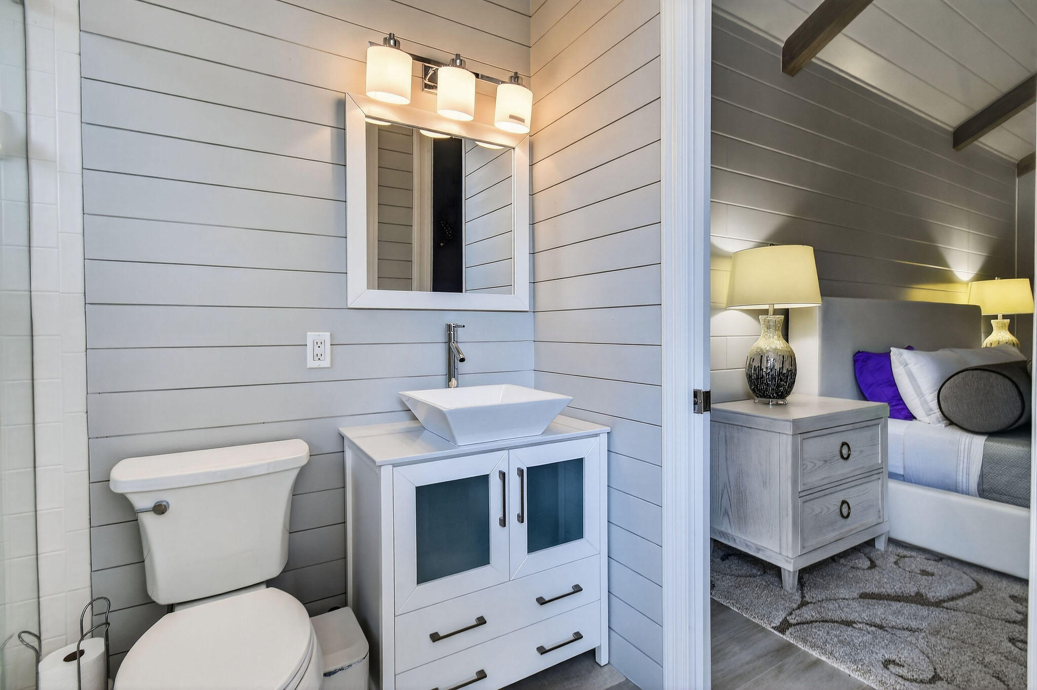 302 Alicante Juno Beach, FL 33408