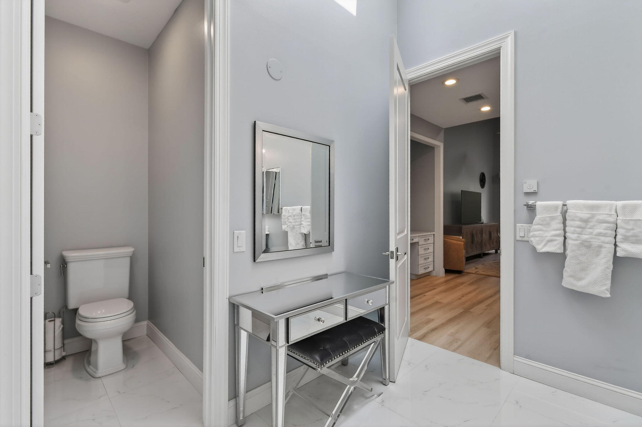 302 Alicante Juno Beach, FL 33408