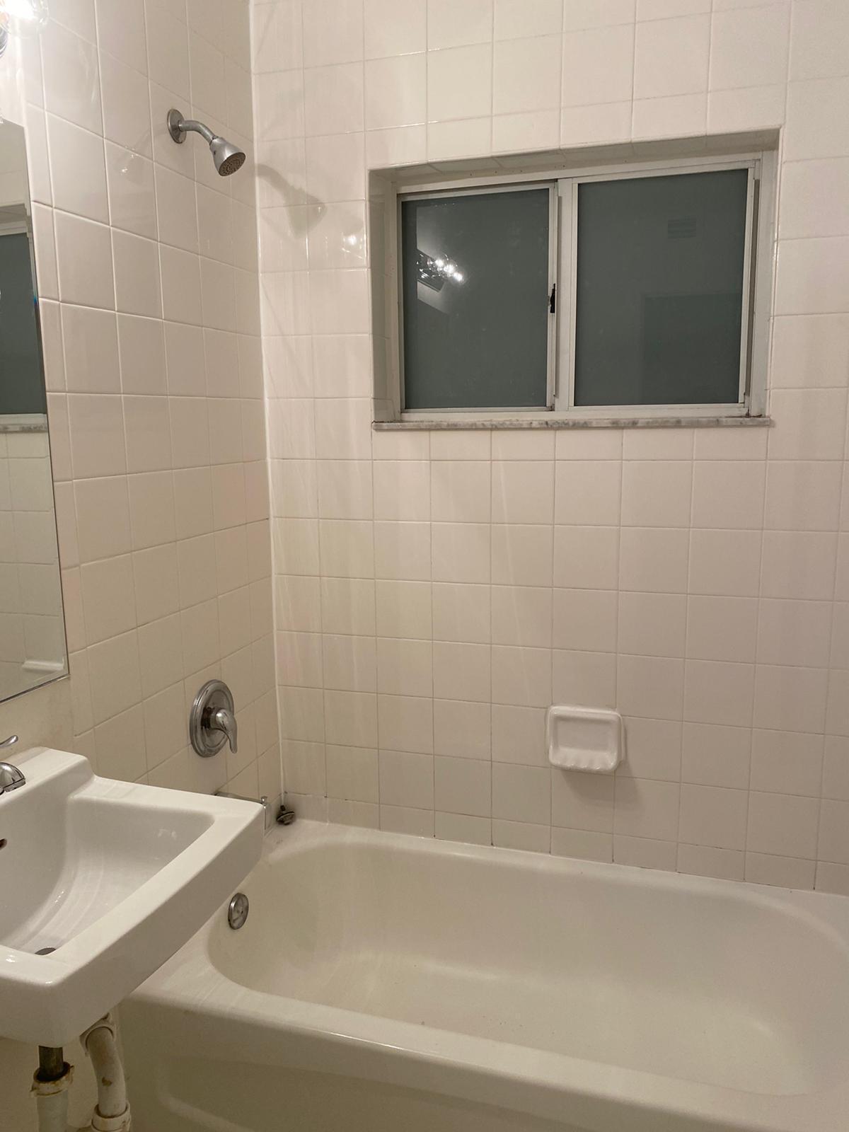 2080 NE 167th #9 North Miami Beach, FL 33162