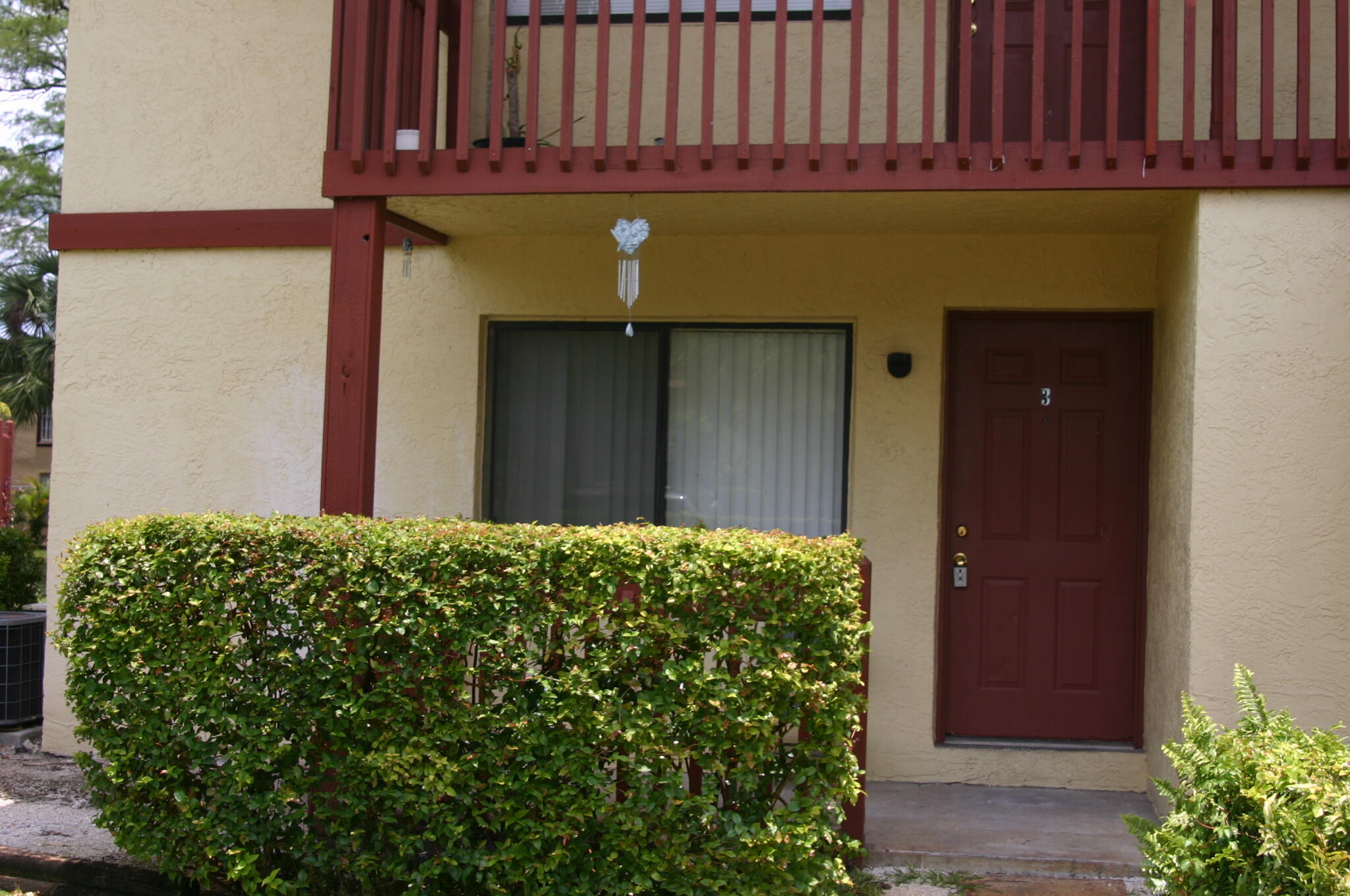 2070 NW 43rd #Apt 3