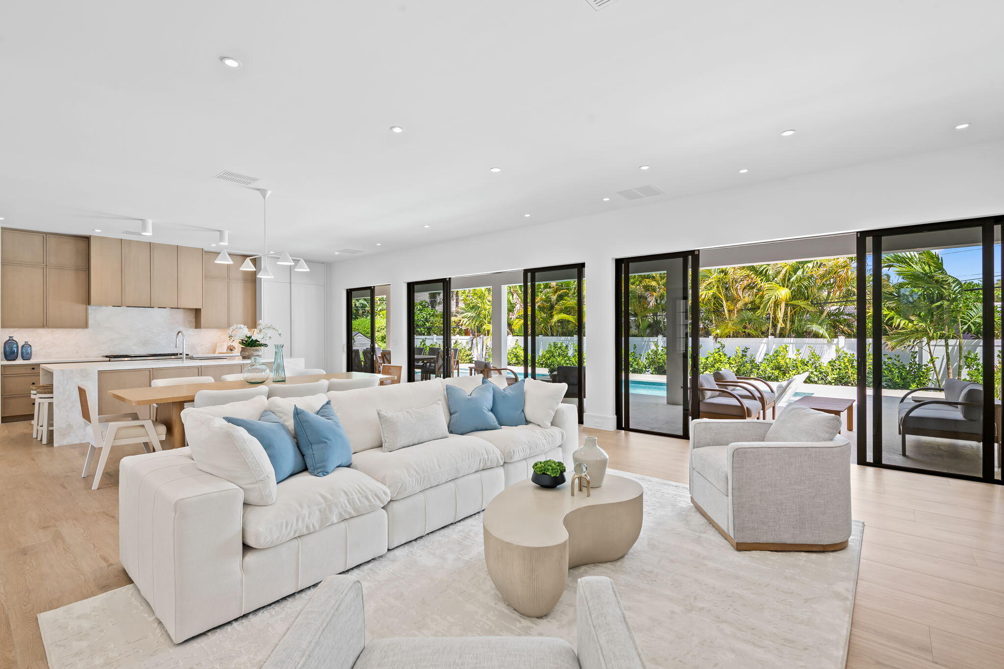 2725 NE 28th Fort Lauderdale, FL 33306