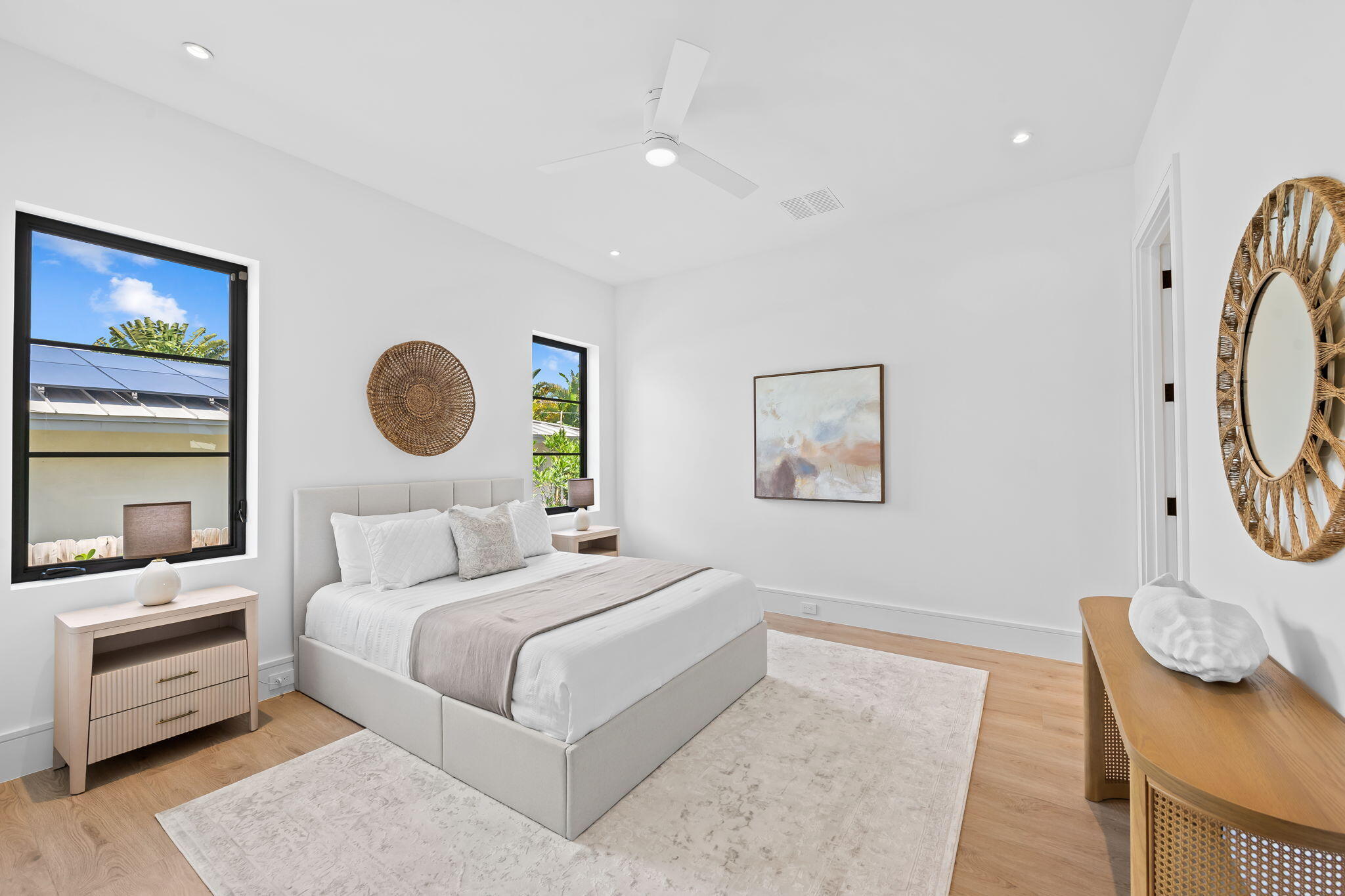 2725 NE 28th Fort Lauderdale, FL 33306