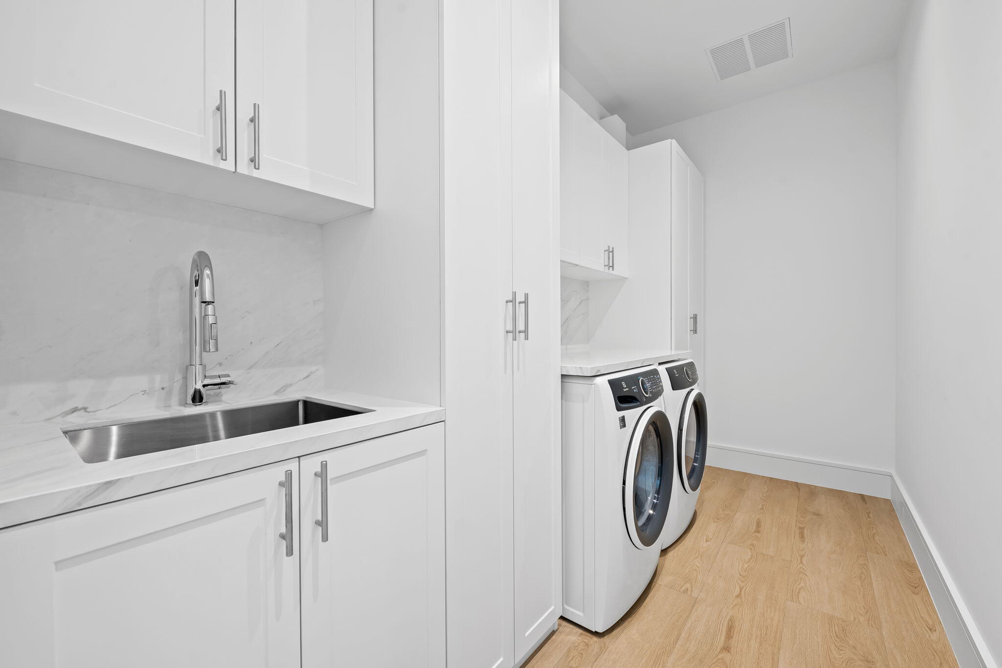 2725 NE 28th Fort Lauderdale, FL 33306