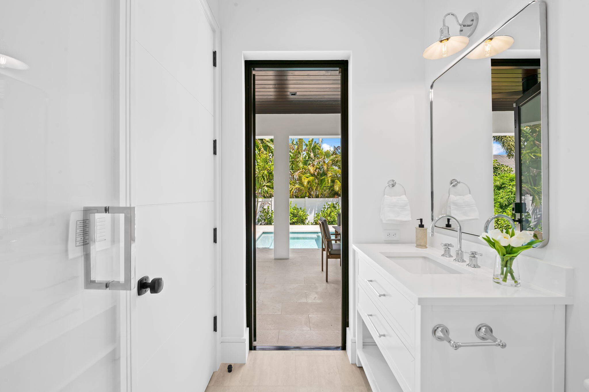 2725 NE 28th Fort Lauderdale, FL 33306