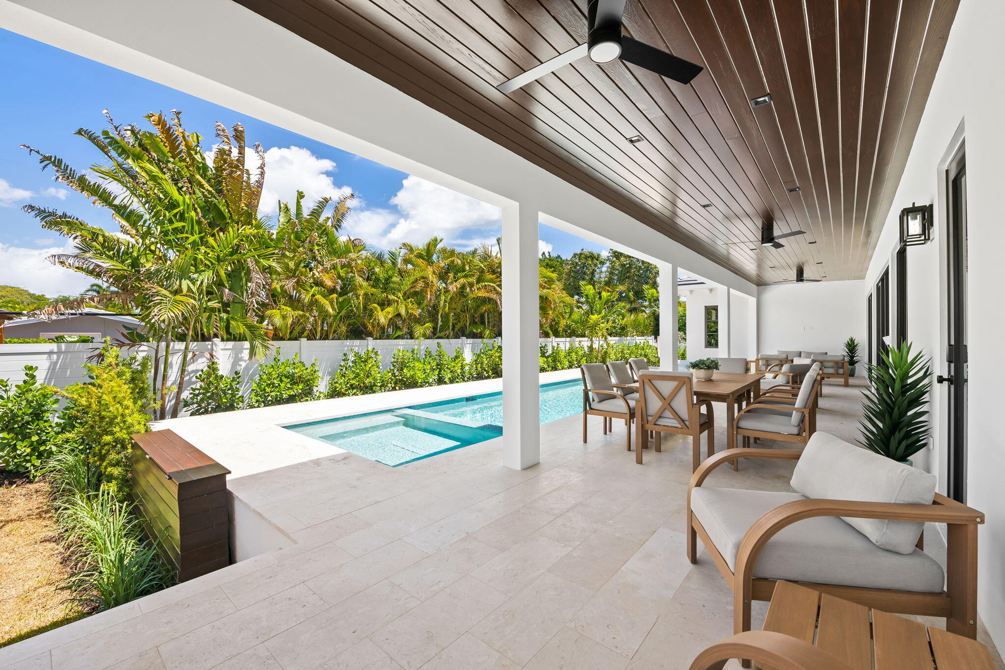 2725 NE 28th Fort Lauderdale, FL 33306