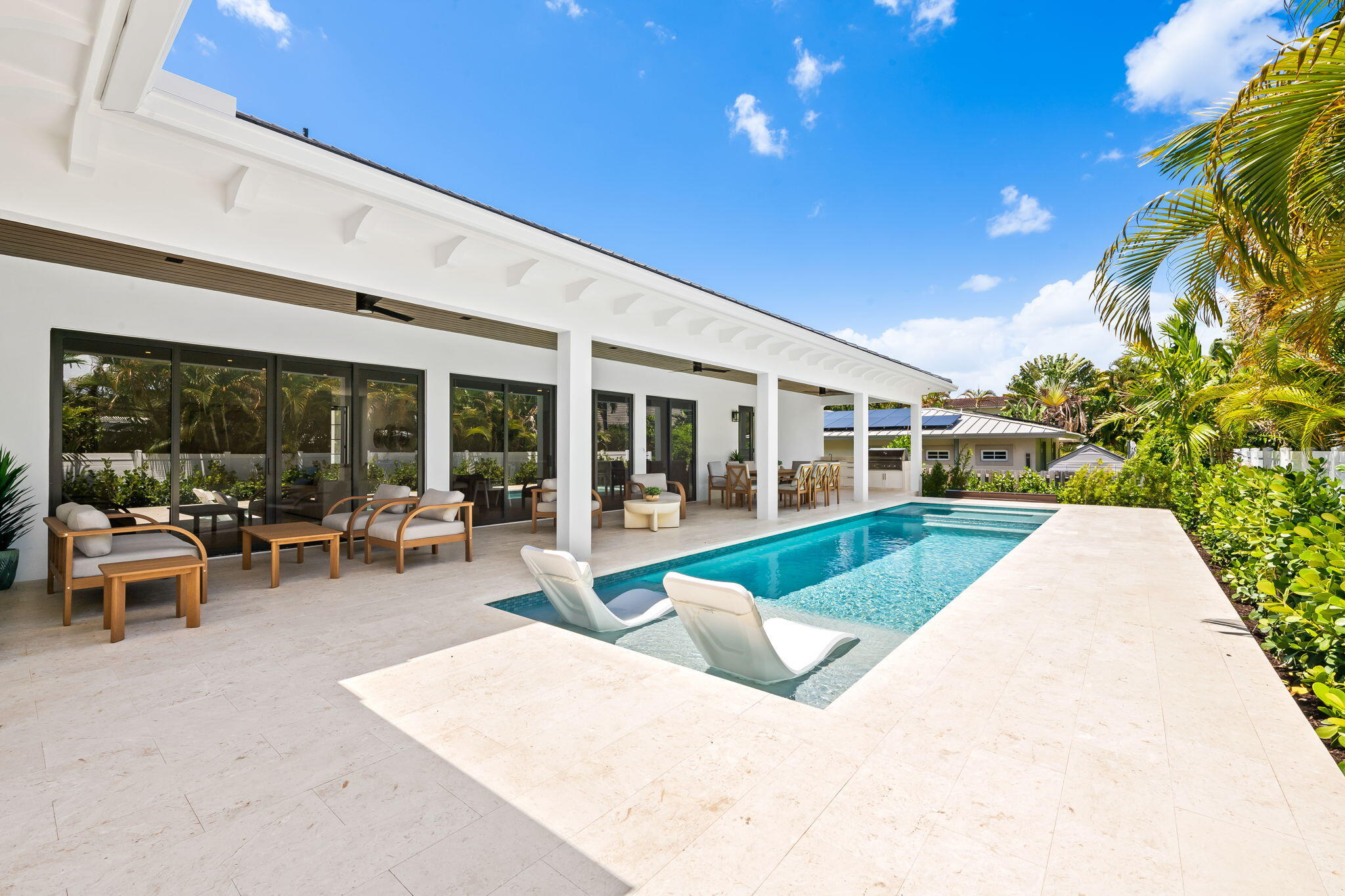 2725 NE 28th Fort Lauderdale, FL 33306