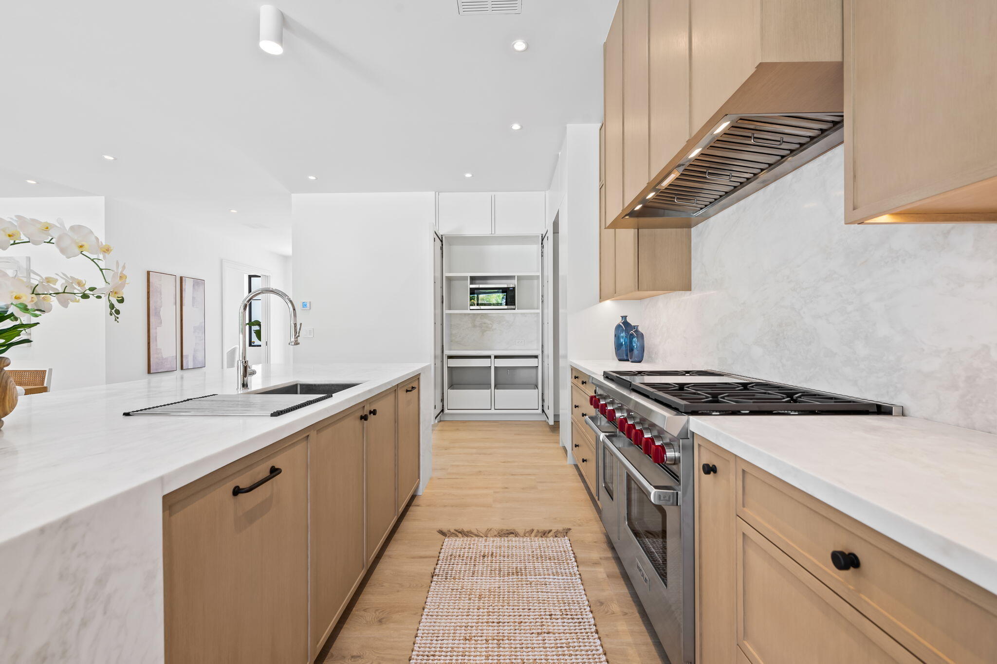 2725 NE 28th Fort Lauderdale, FL 33306