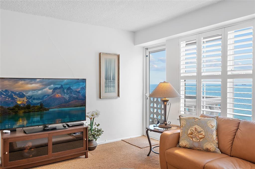 4010 Galt Ocean #1609