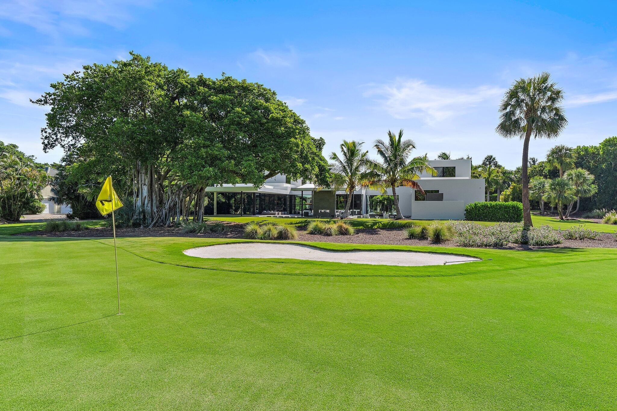 12 N Beach Jupiter Island, FL 33455