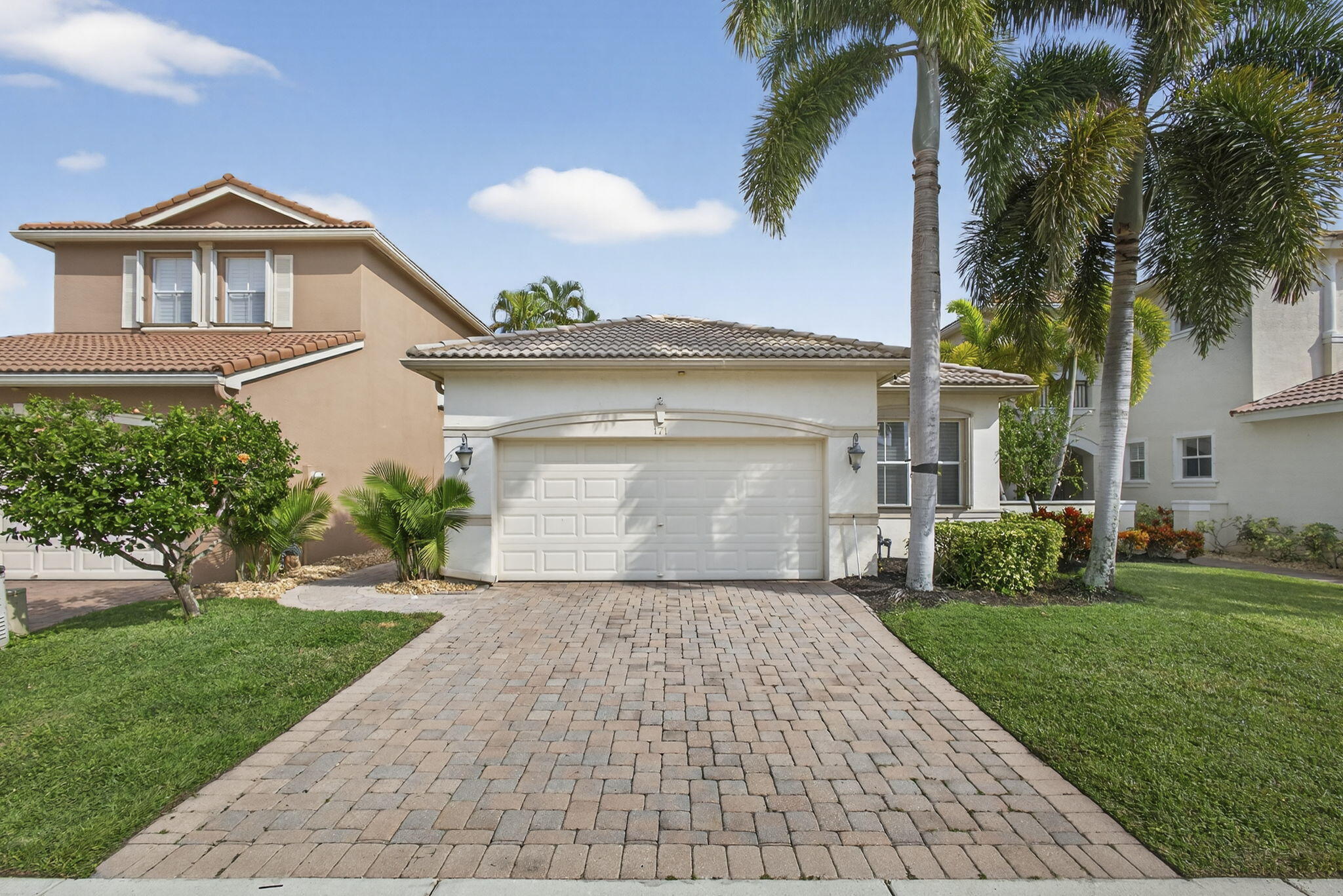 171 Isle Verde