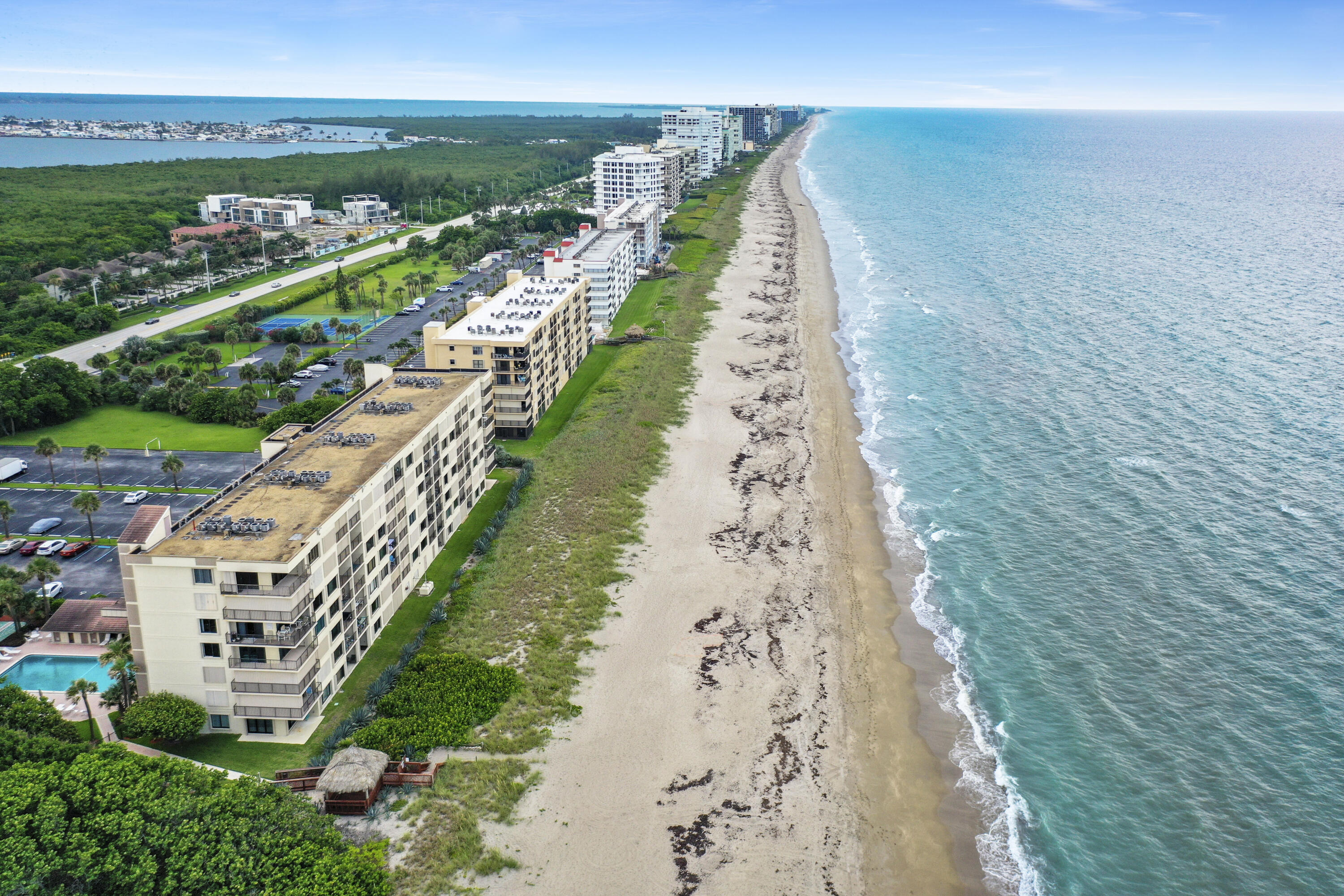 10310 S Ocean #405