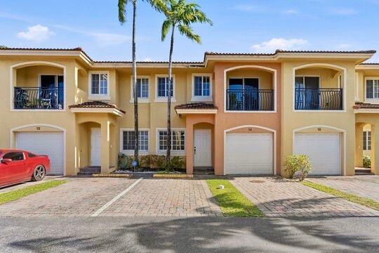 330 SW 2nd #14
