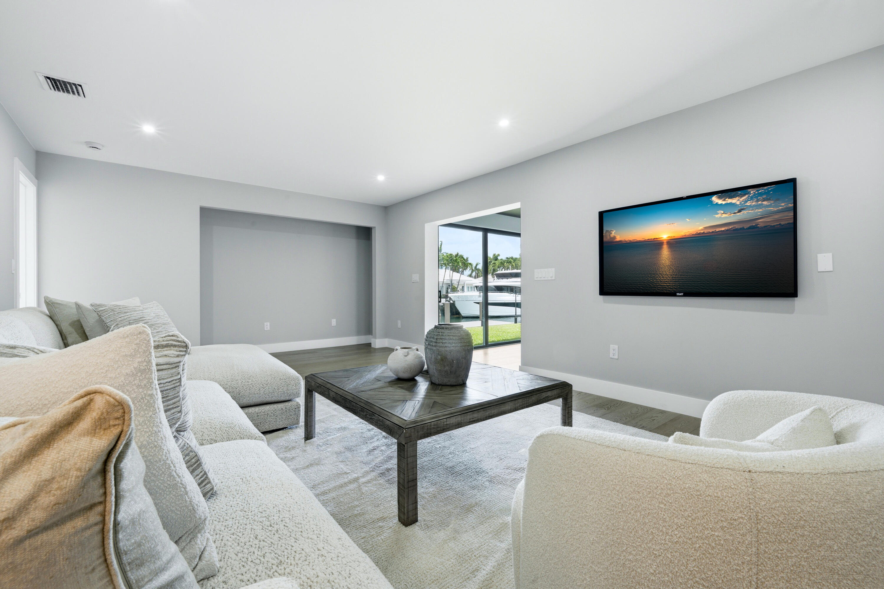 1170 Fairview Singer Island, FL 33404