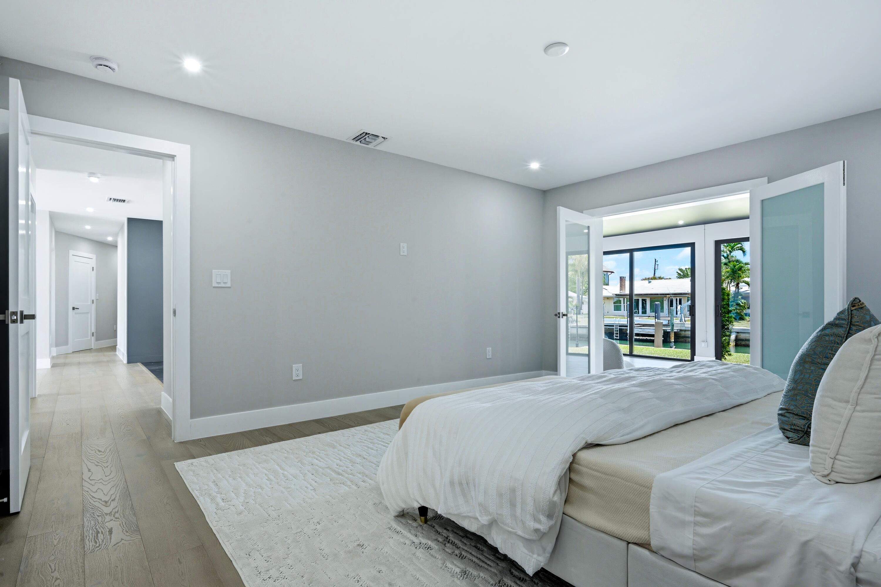 1170 Fairview Singer Island, FL 33404