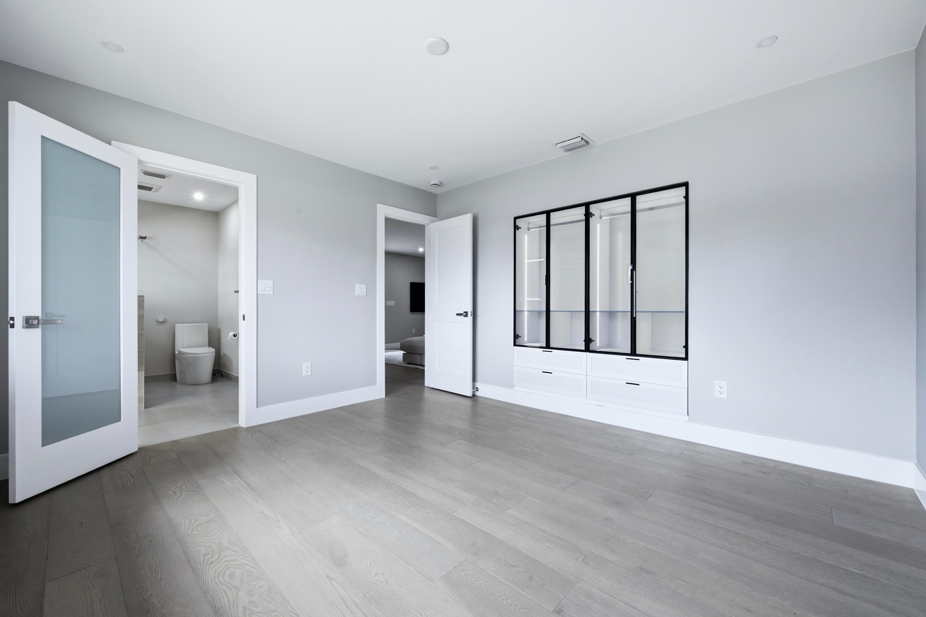 1170 Fairview Singer Island, FL 33404