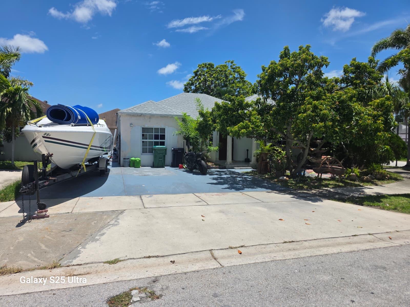 15931 SW 143rd