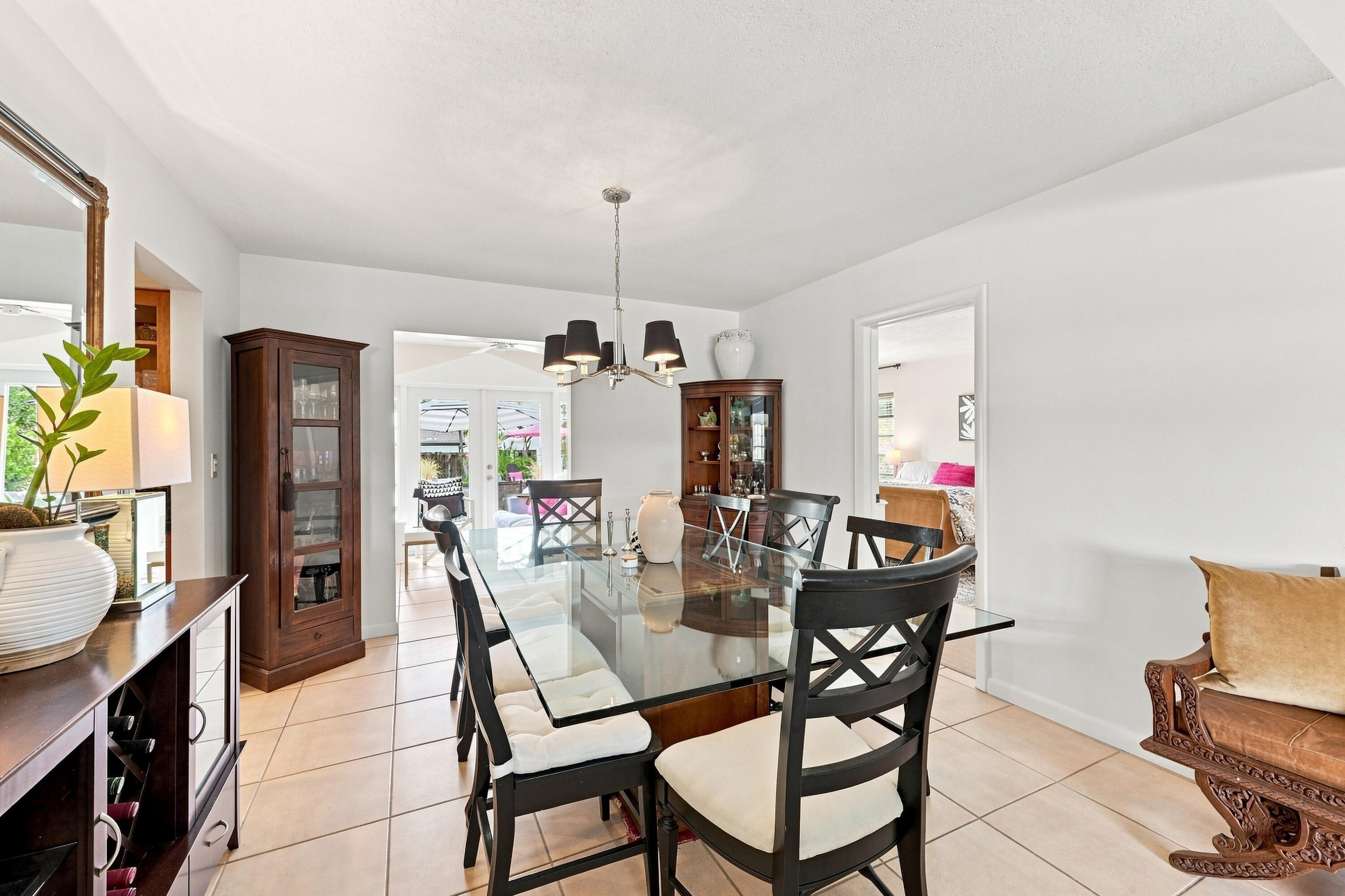 3315 NE 42nd Fort Lauderdale, FL 33308