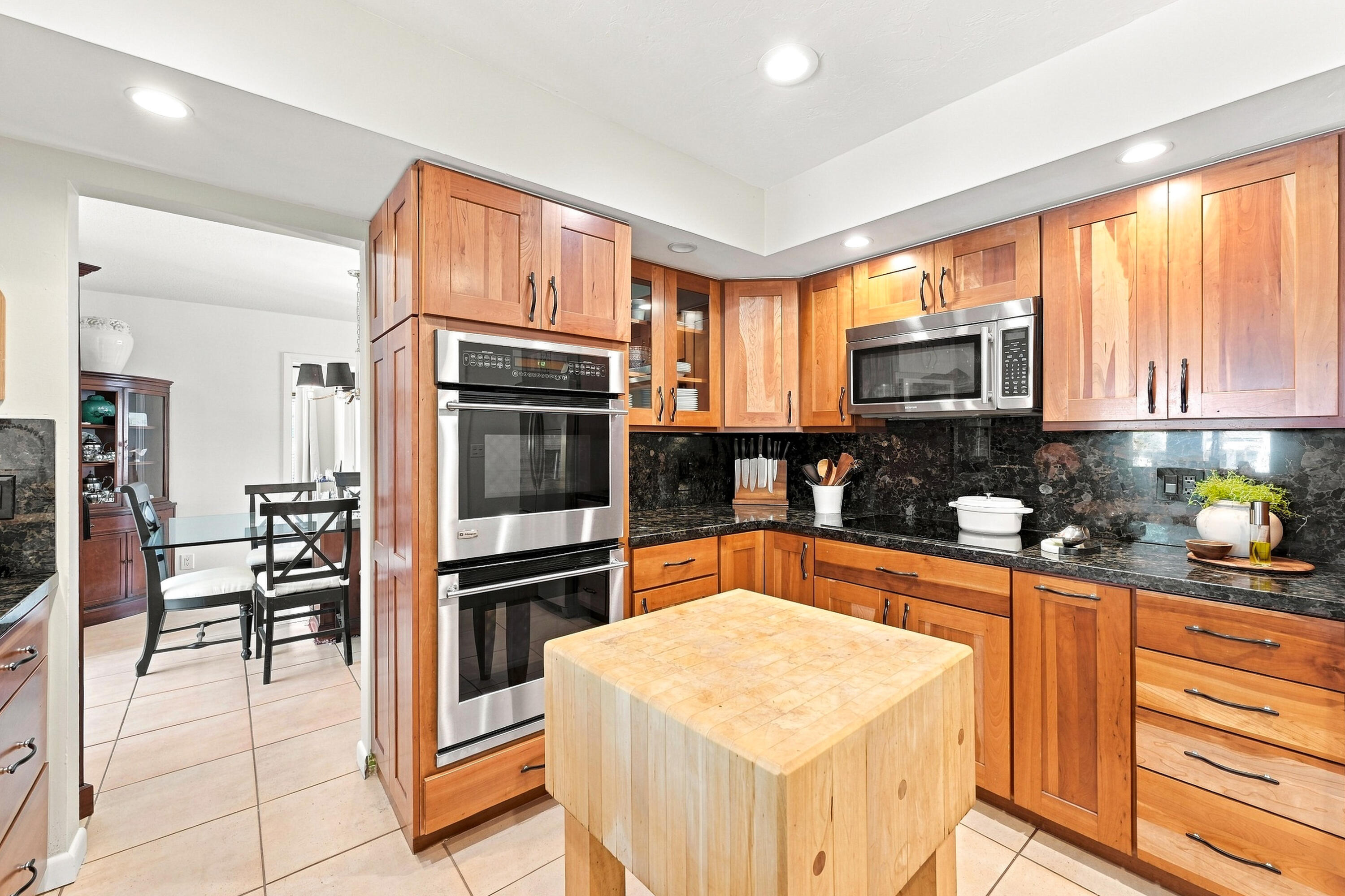 3315 NE 42nd Fort Lauderdale, FL 33308