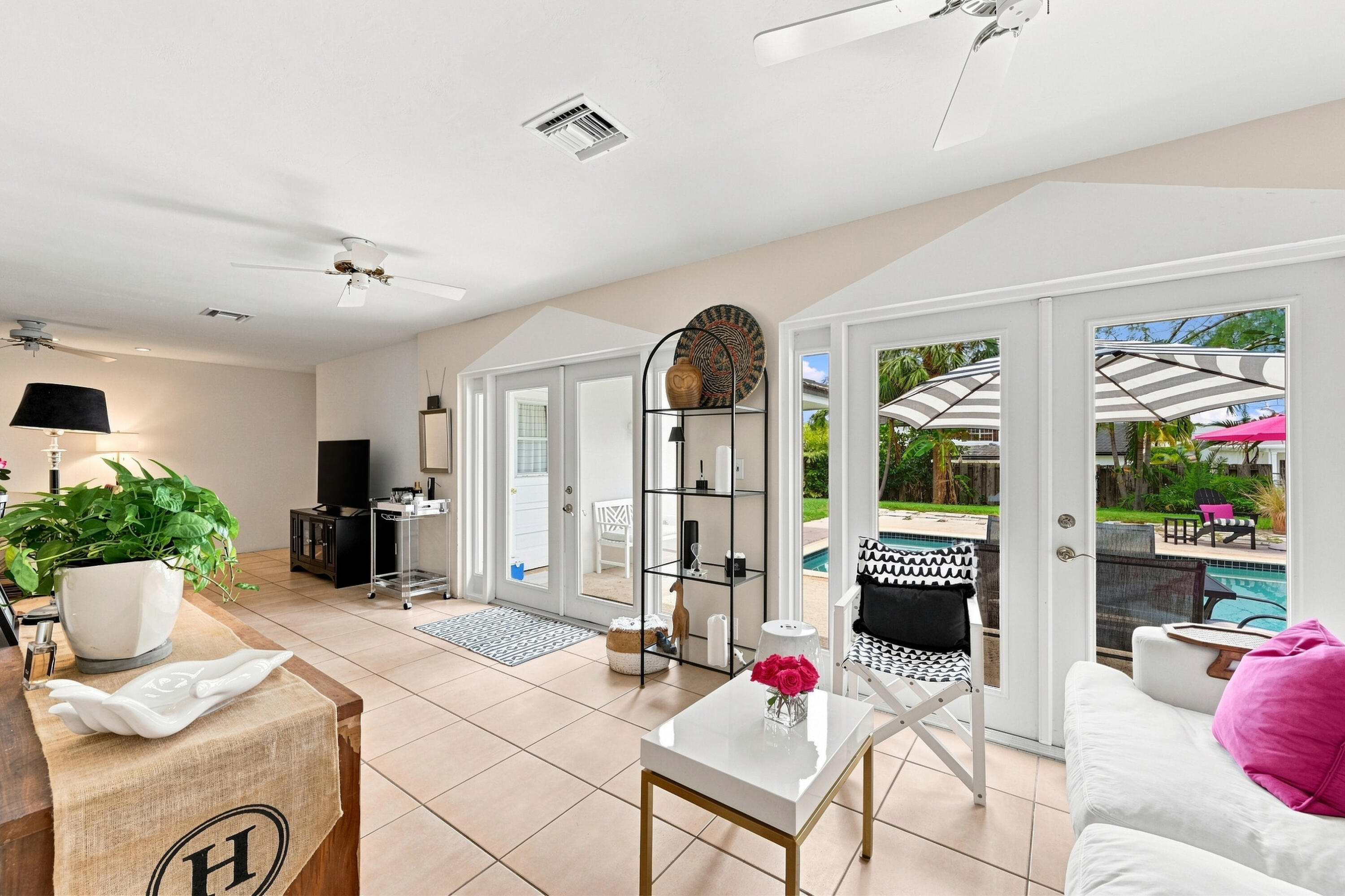 3315 NE 42nd Fort Lauderdale, FL 33308