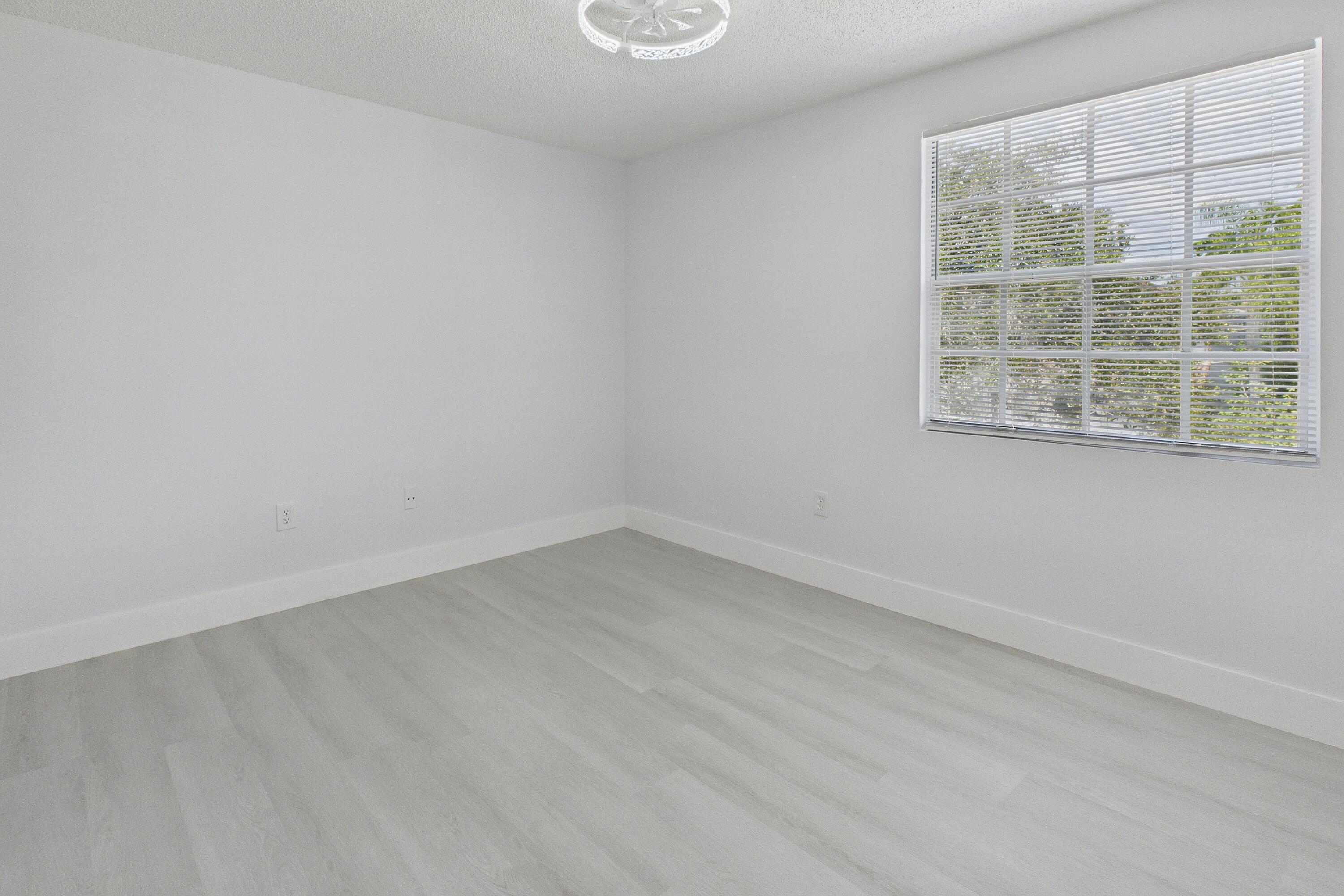 11772 NW 1st Coral Springs, FL 33071