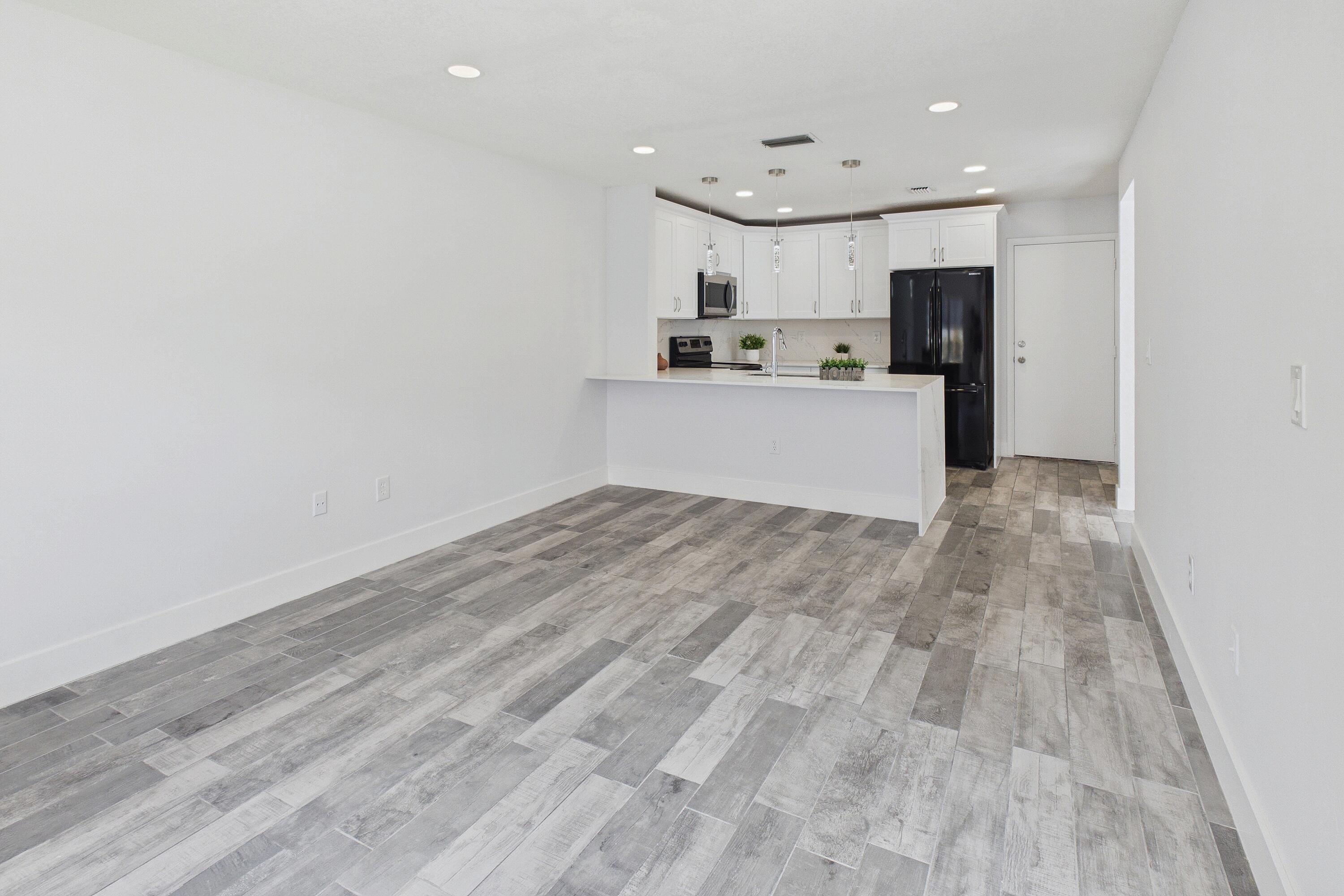 11772 NW 1st Coral Springs, FL 33071