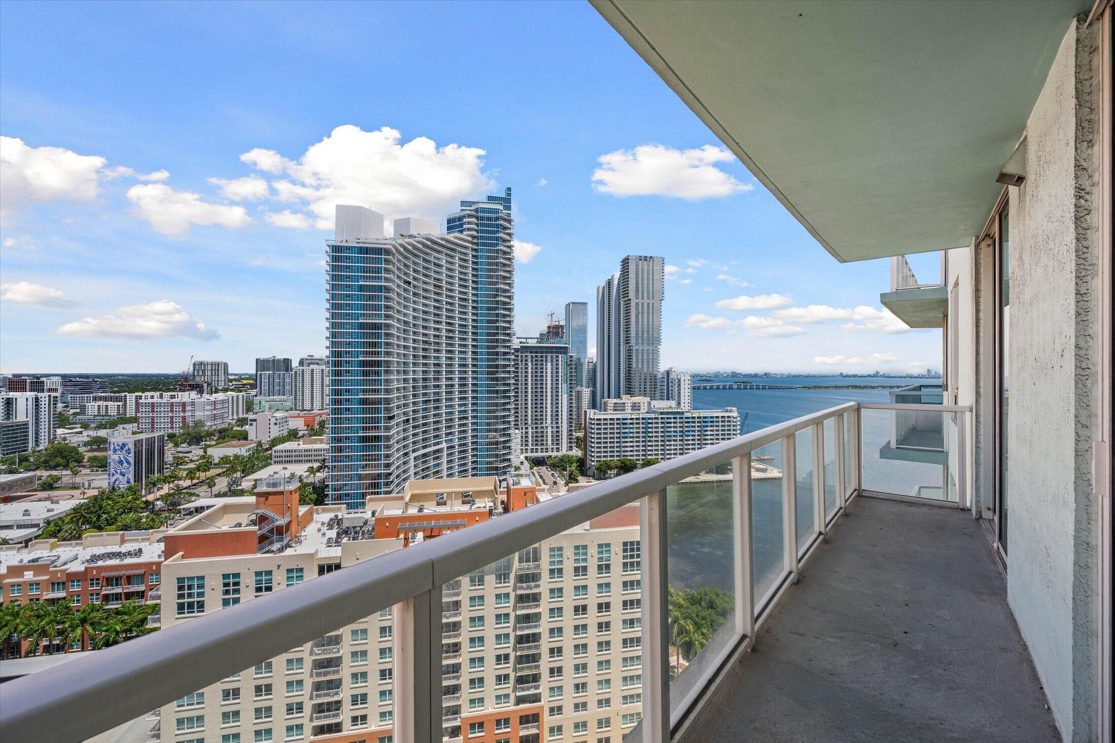 1900 N Bayshore #2312 Miami, FL 33132