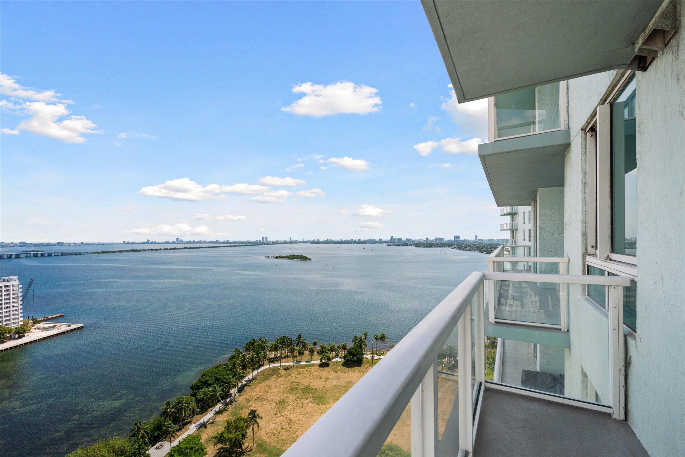 1900 N Bayshore #2312 Miami, FL 33132