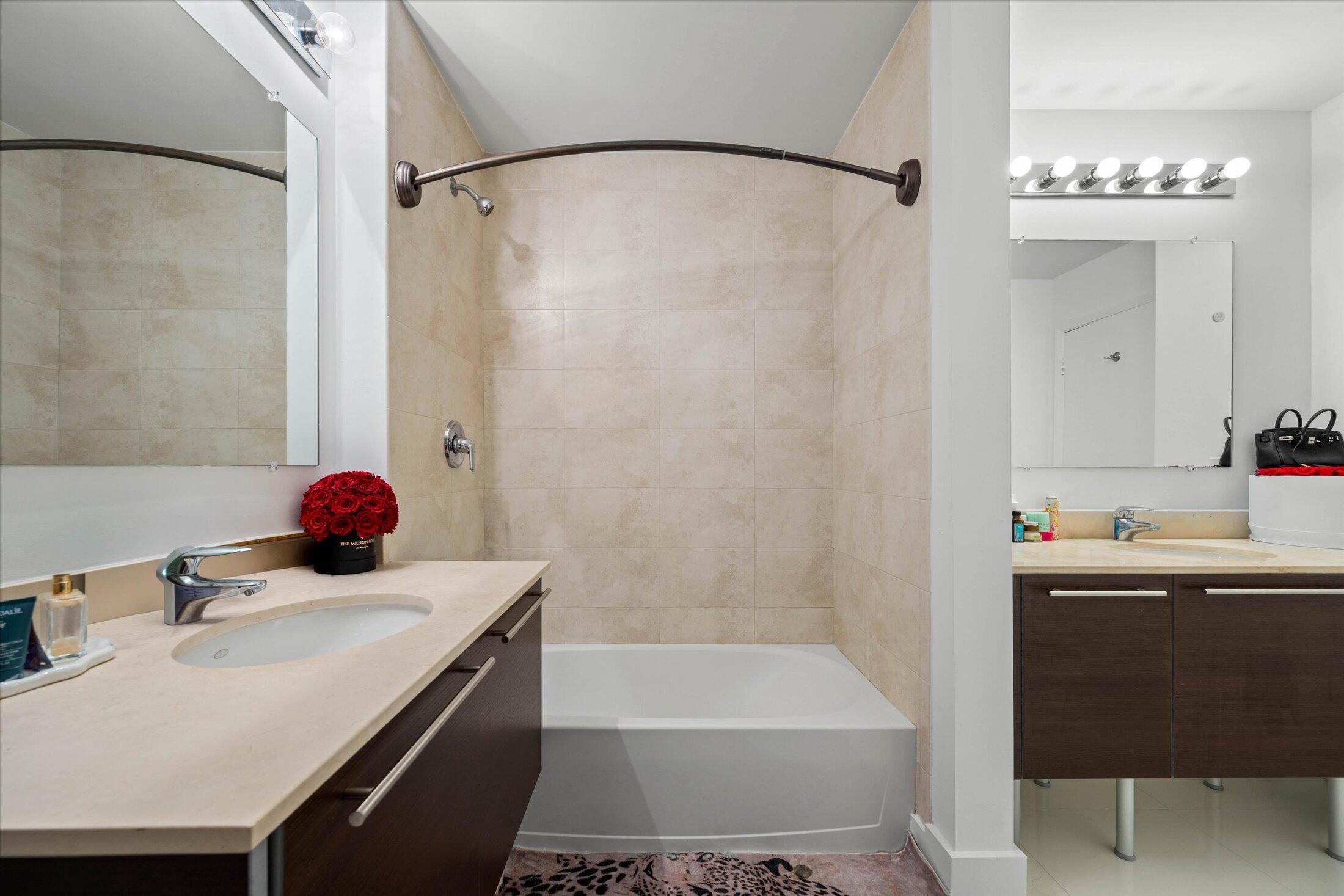 1900 N Bayshore #2312 Miami, FL 33132