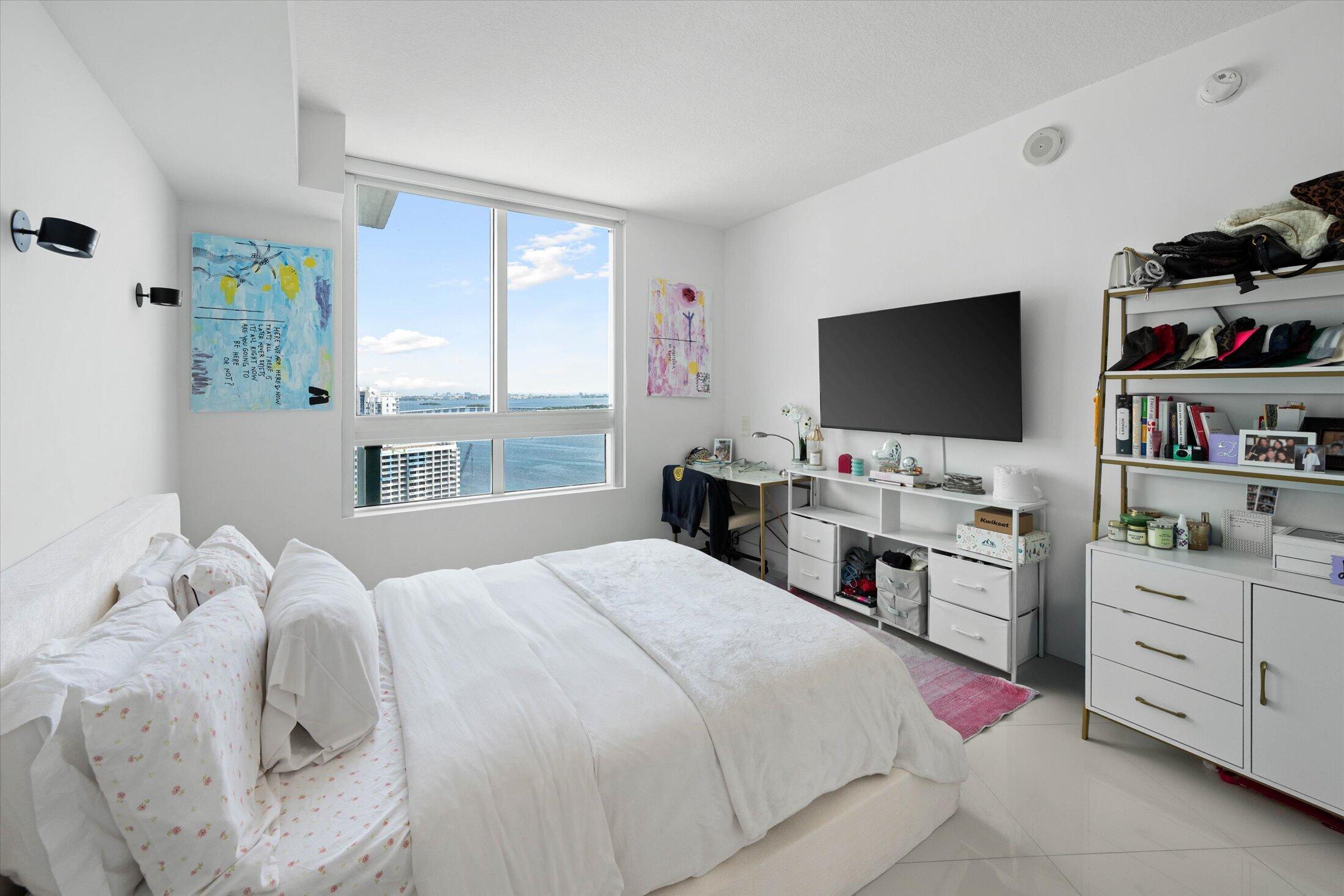1900 N Bayshore #2312 Miami, FL 33132