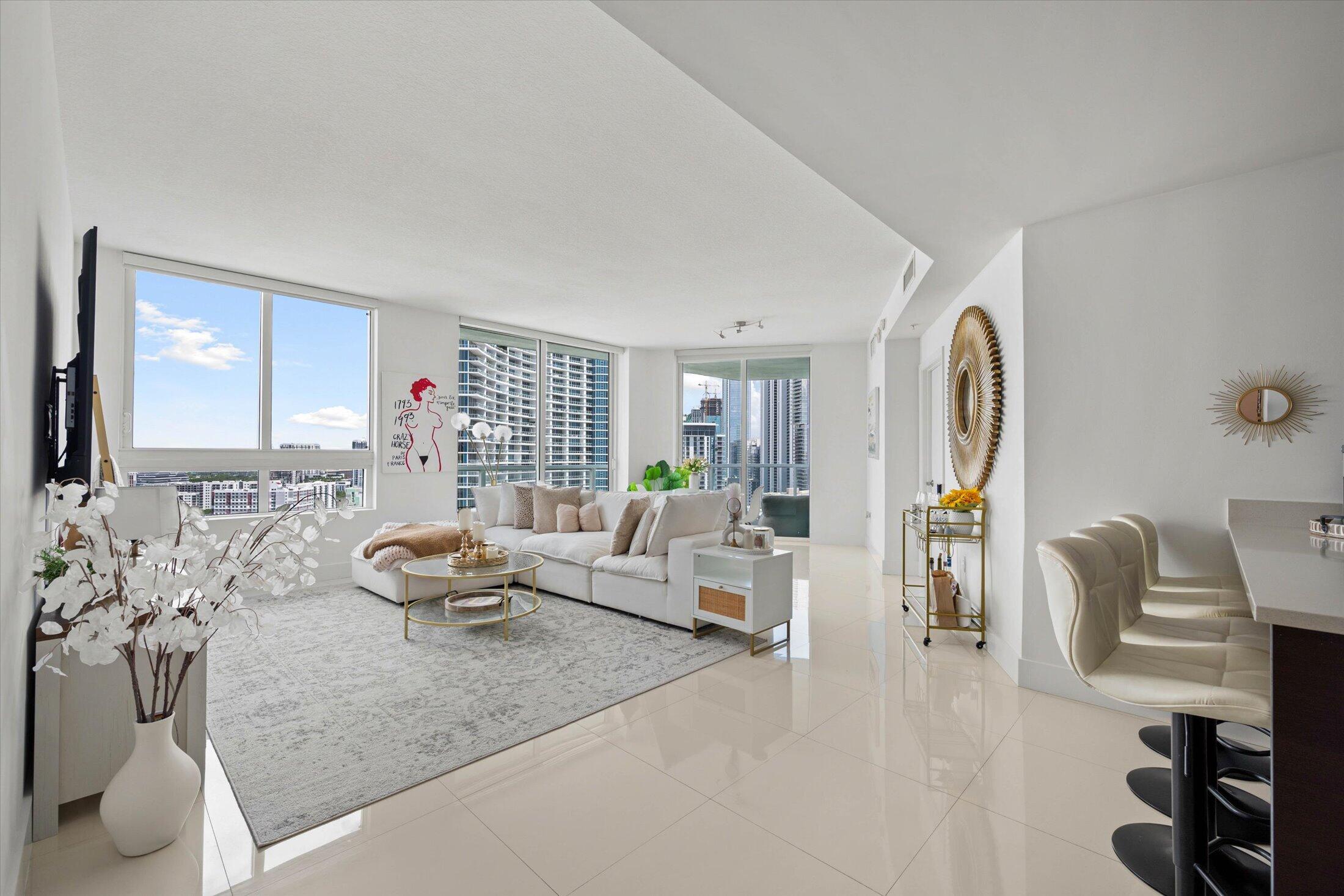 1900 N Bayshore #2312 Miami, FL 33132